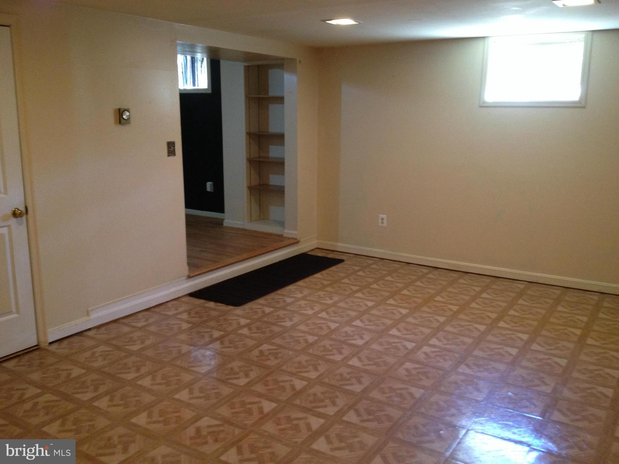 MONTCLAIR - Residential