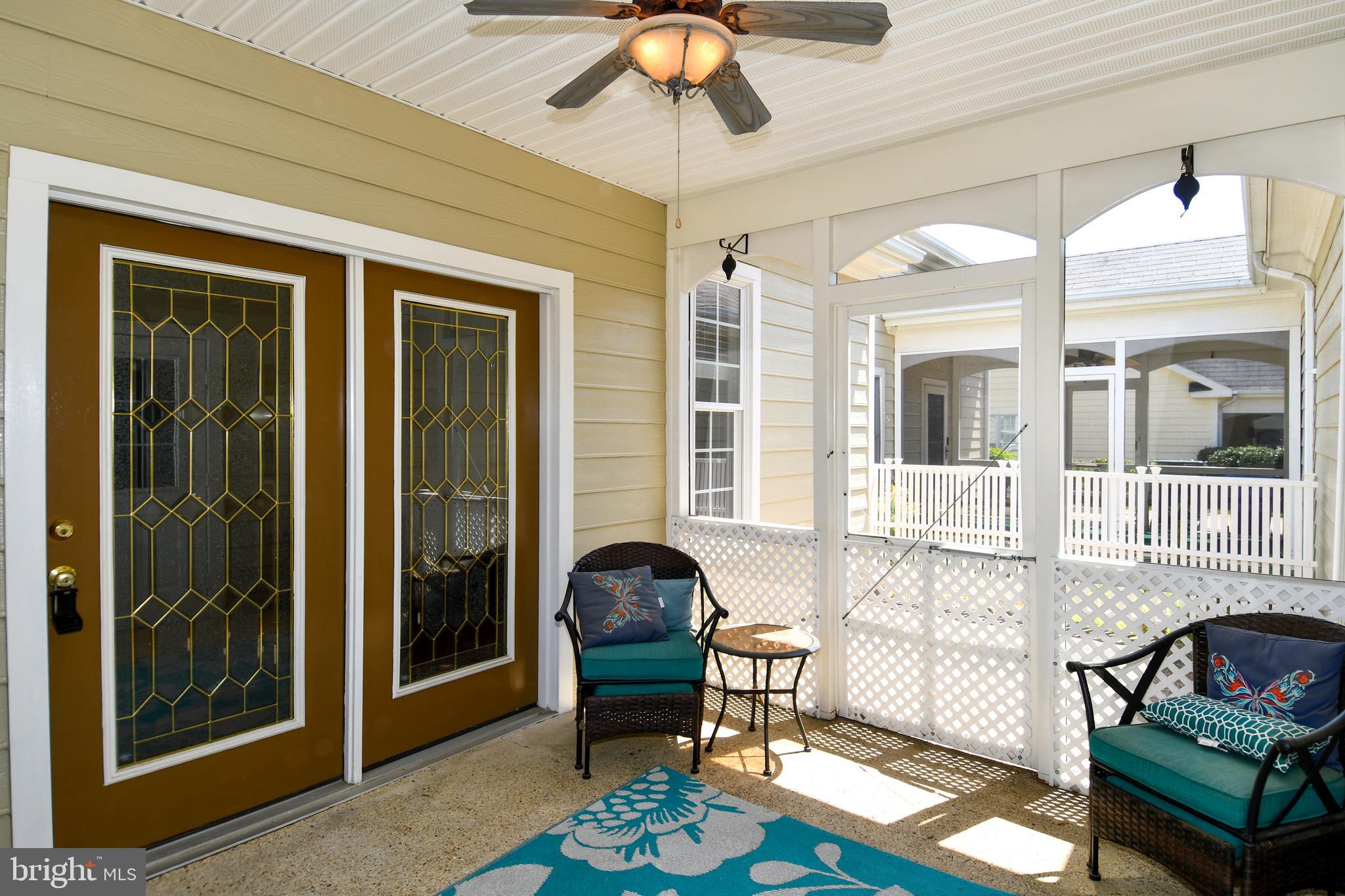 WASHINGTON SQUARE LA PLA - Residential