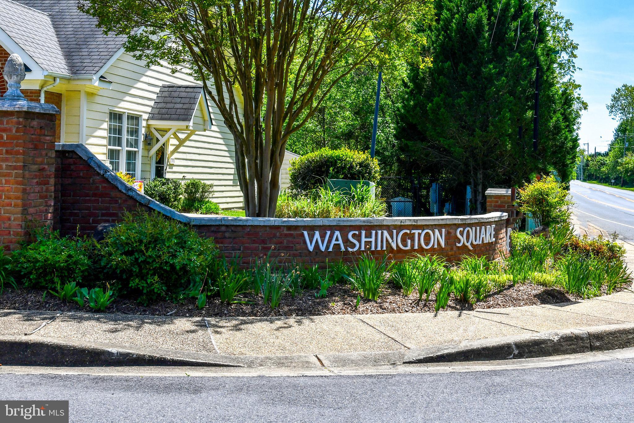 WASHINGTON SQUARE LA PLA - Residential