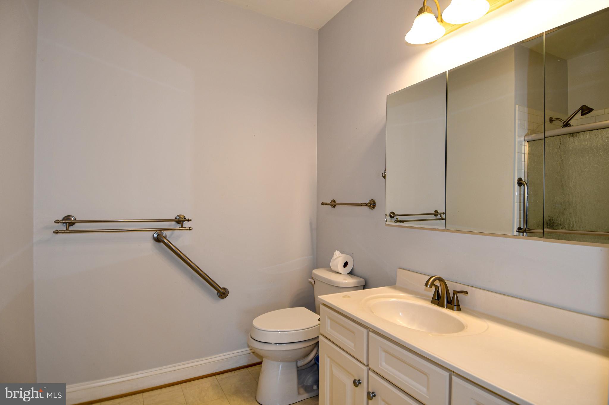 WASHINGTON SQUARE LA PLA - Residential