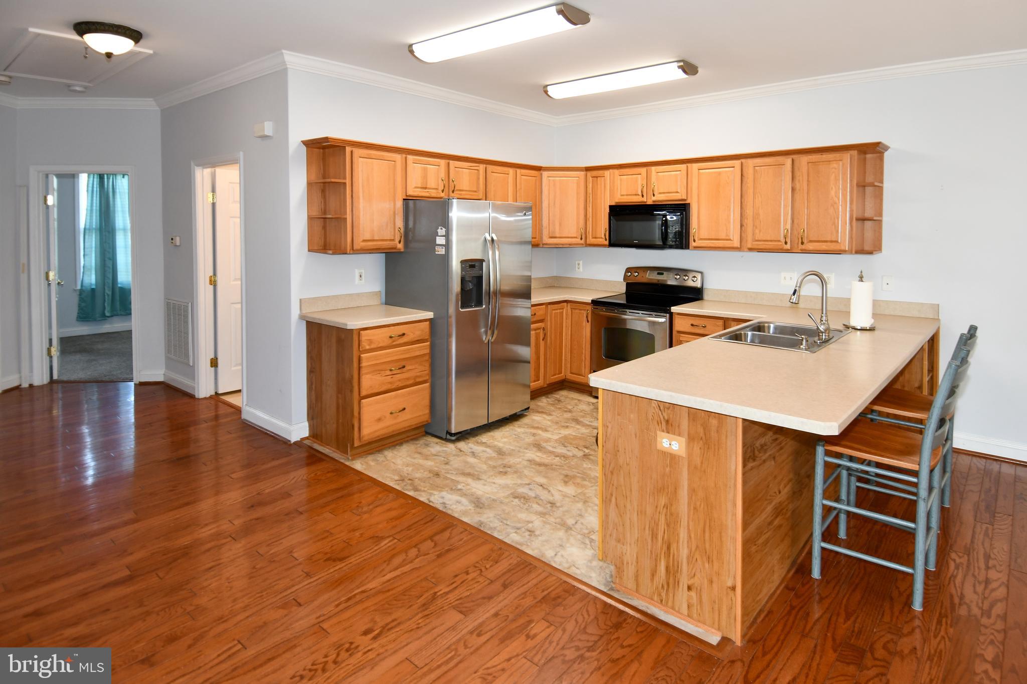 WASHINGTON SQUARE LA PLA - Residential