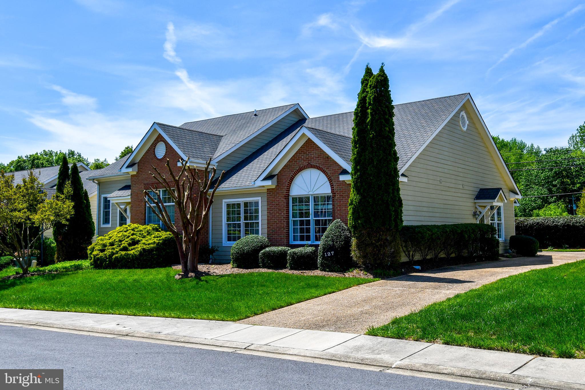 WASHINGTON SQUARE LA PLA - Residential