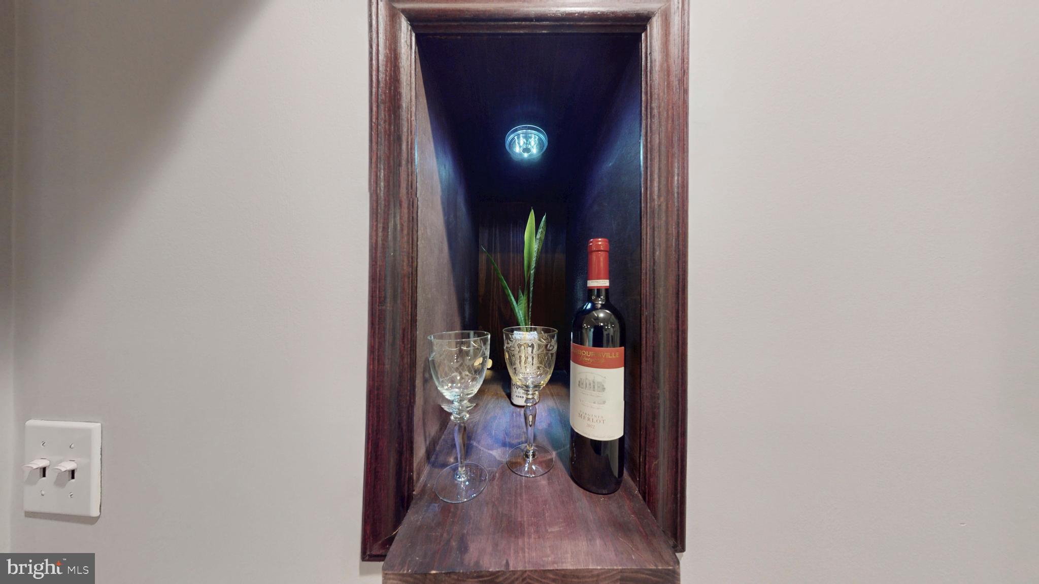 MIDDLETON TWO - Residential