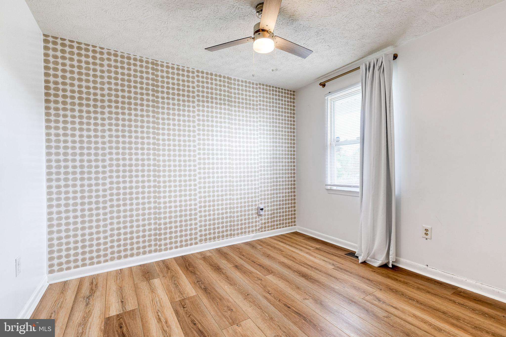 PEACH ORCHARD - Residential Lease