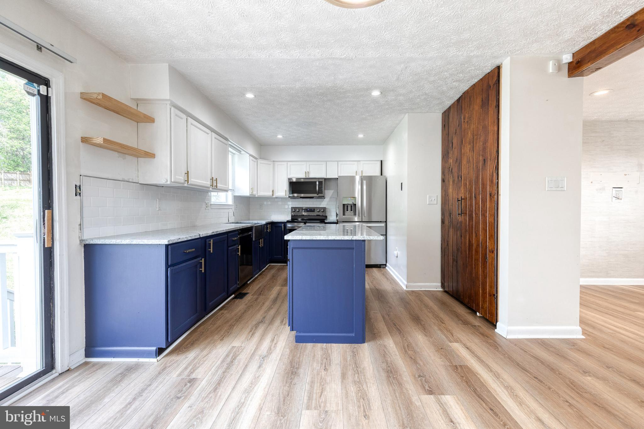 PEACH ORCHARD - Residential Lease