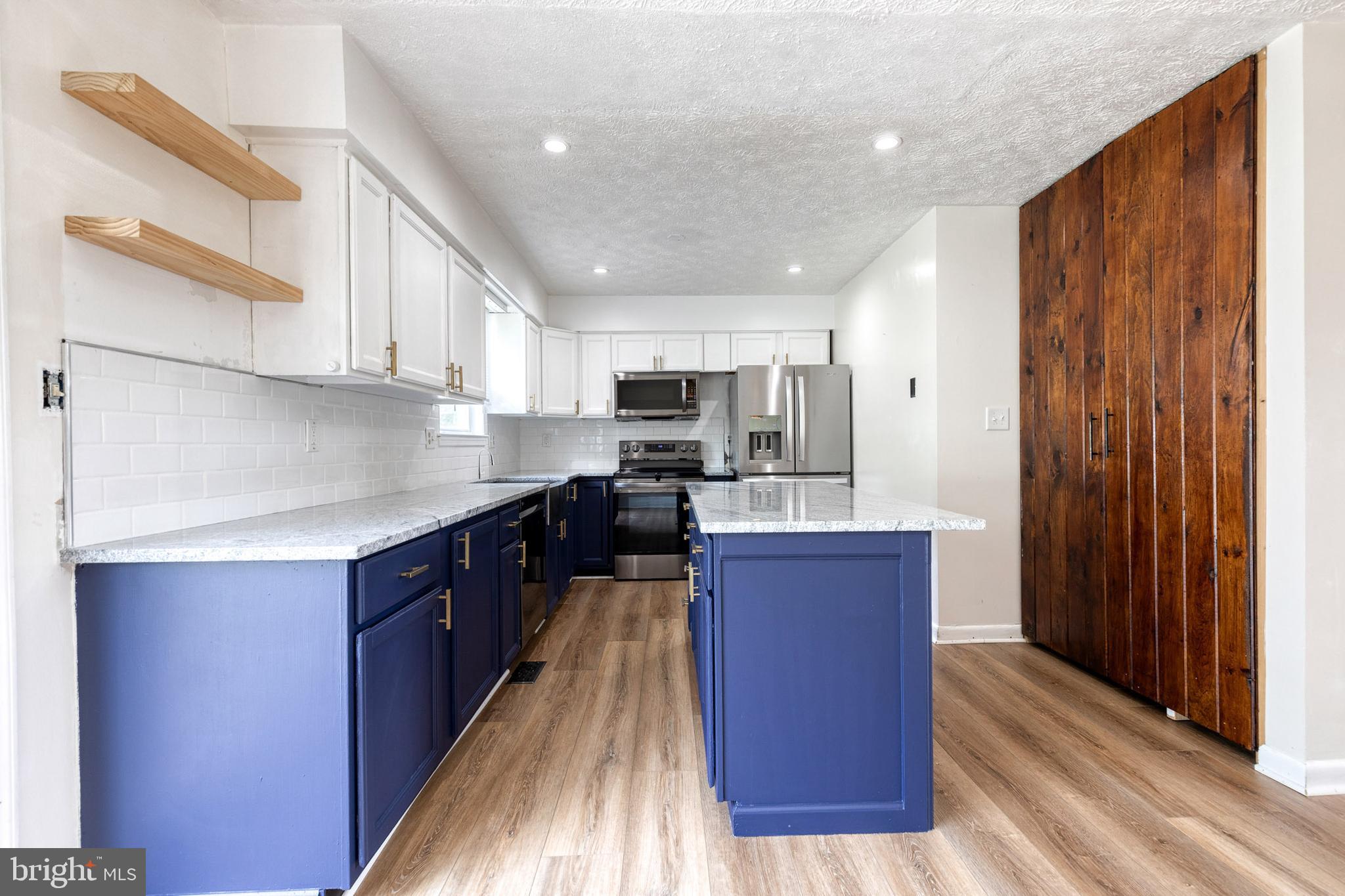 PEACH ORCHARD - Residential Lease