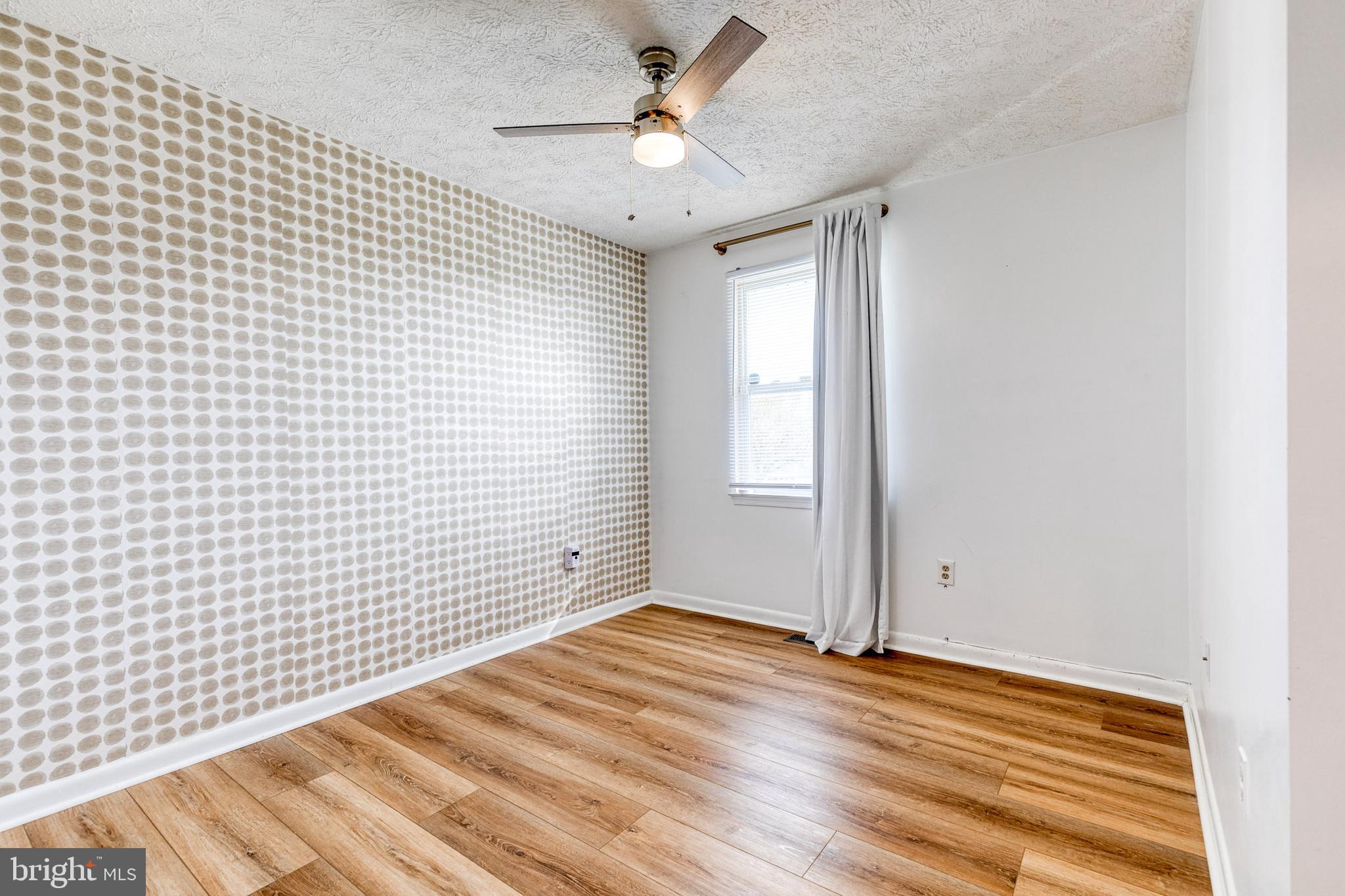 PEACH ORCHARD - Residential Lease