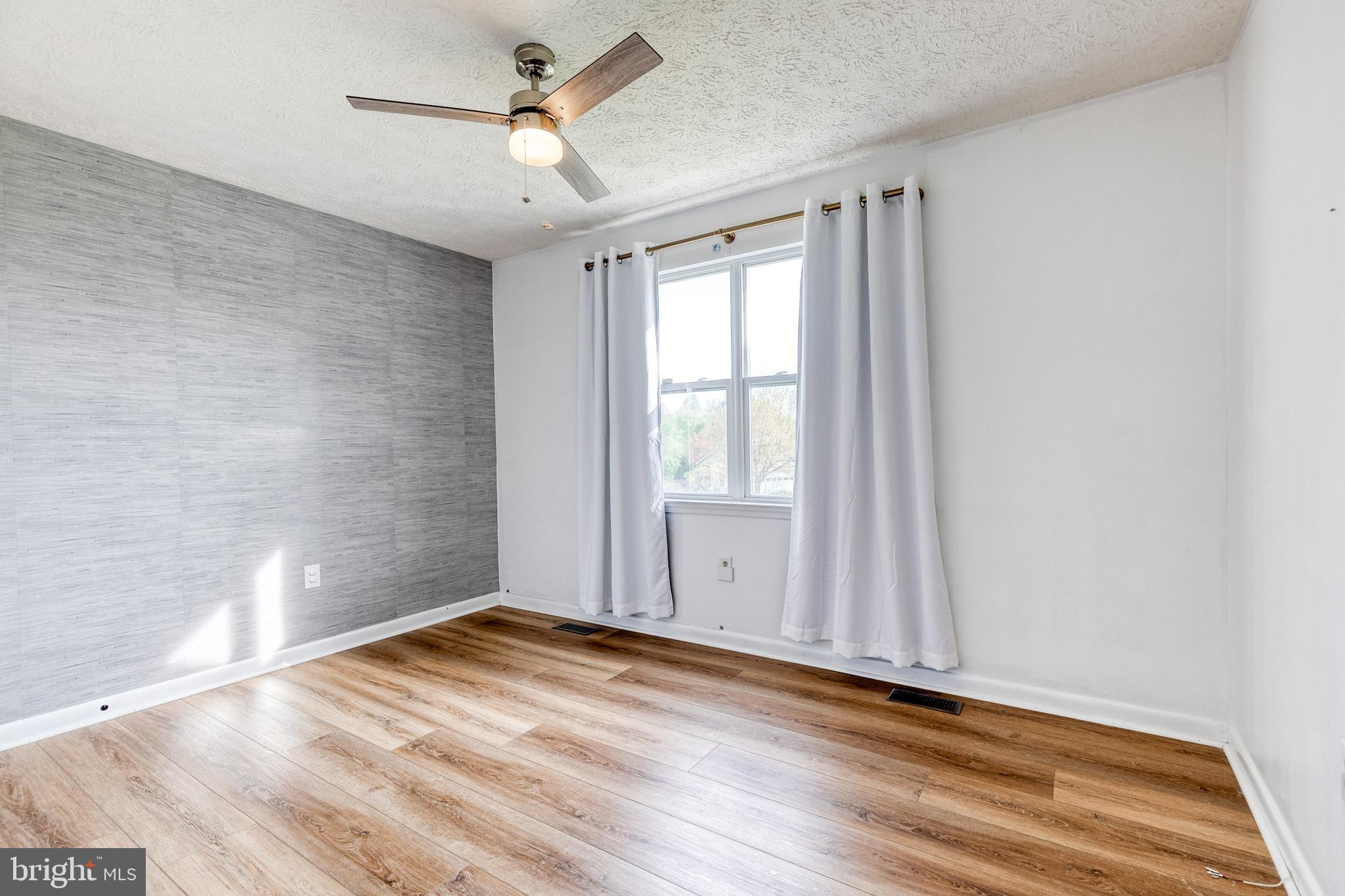 PEACH ORCHARD - Residential Lease