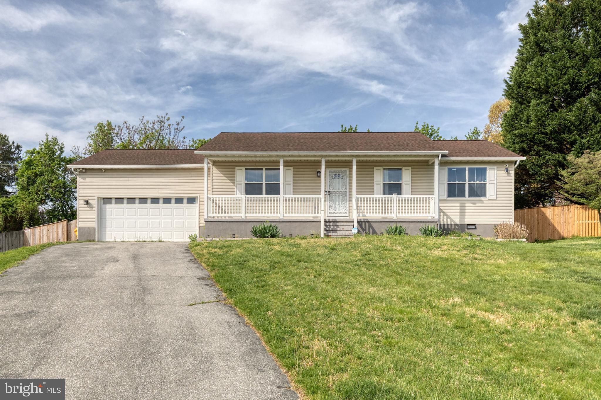 PEACH ORCHARD - Residential Lease