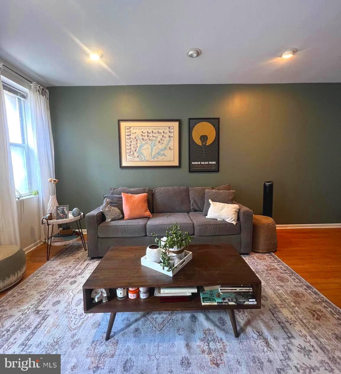 PORT RICHMOND - Residential