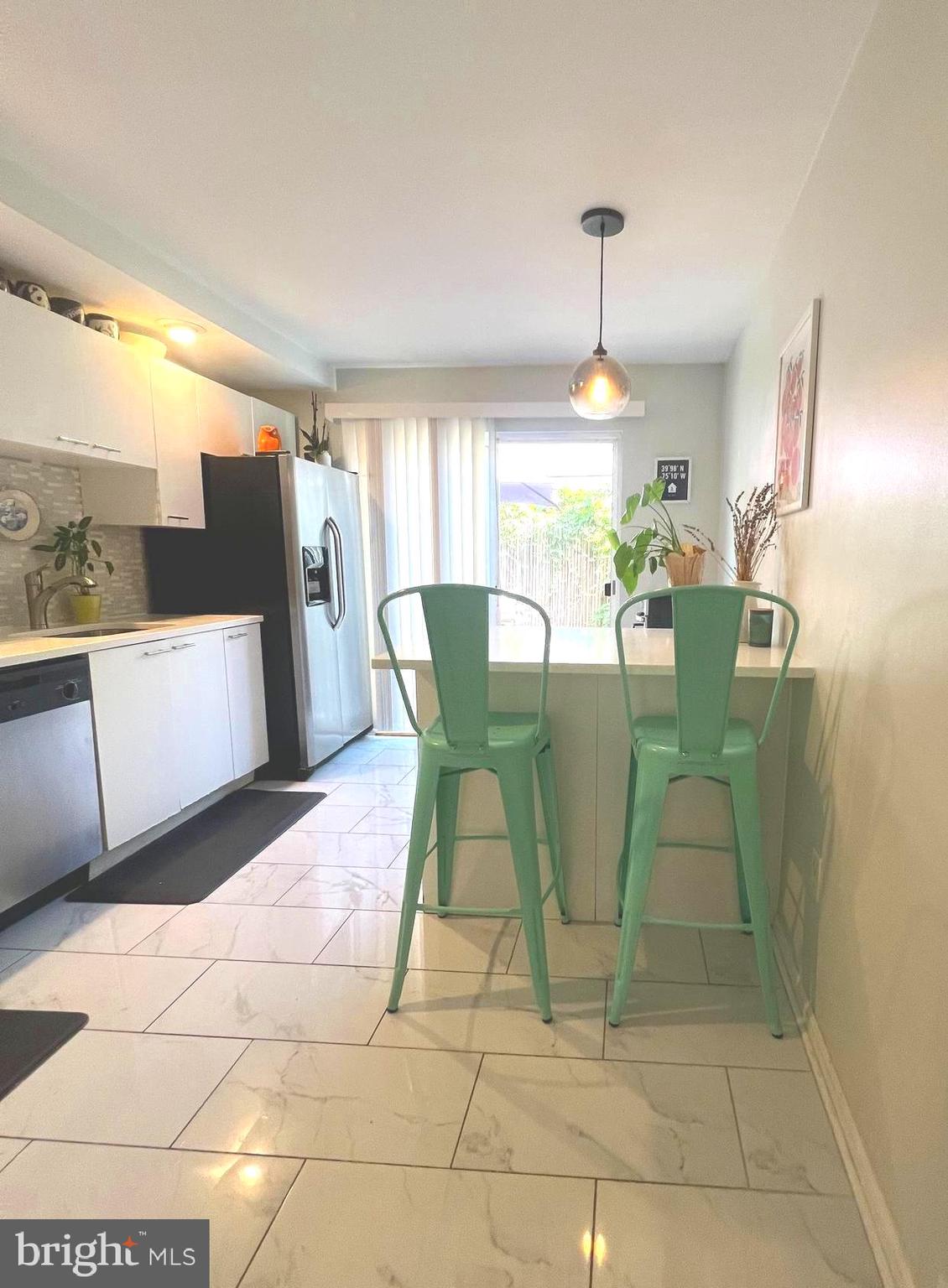 PORT RICHMOND - Residential