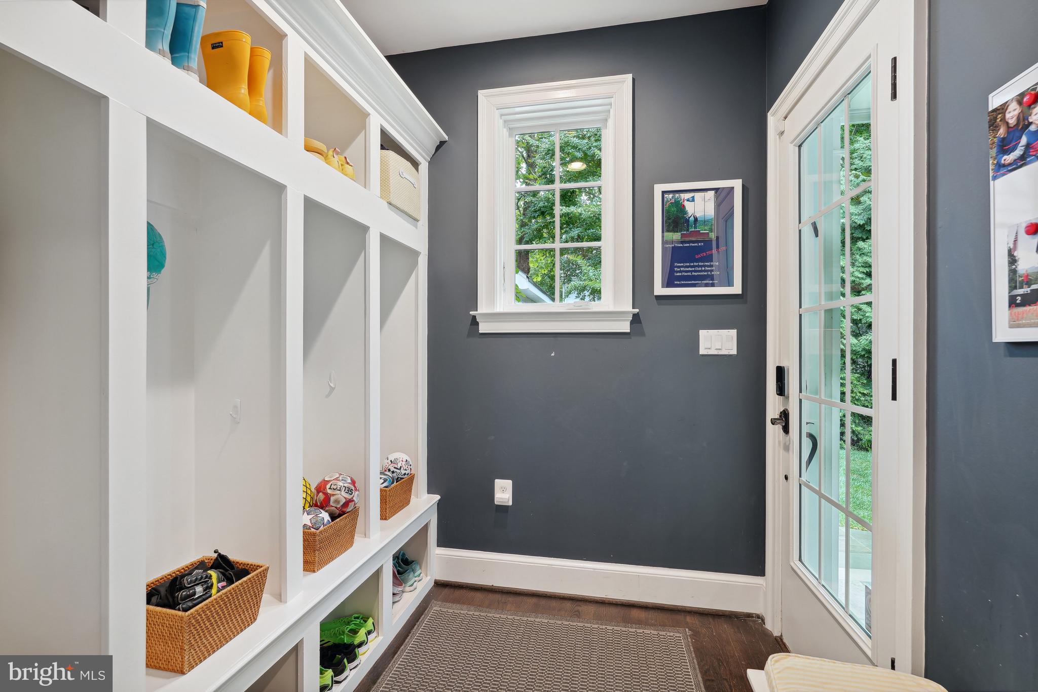 CHEVY CHASE GARDENS - Residential