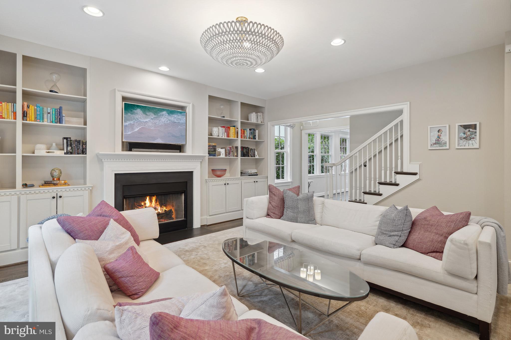 CHEVY CHASE GARDENS - Residential