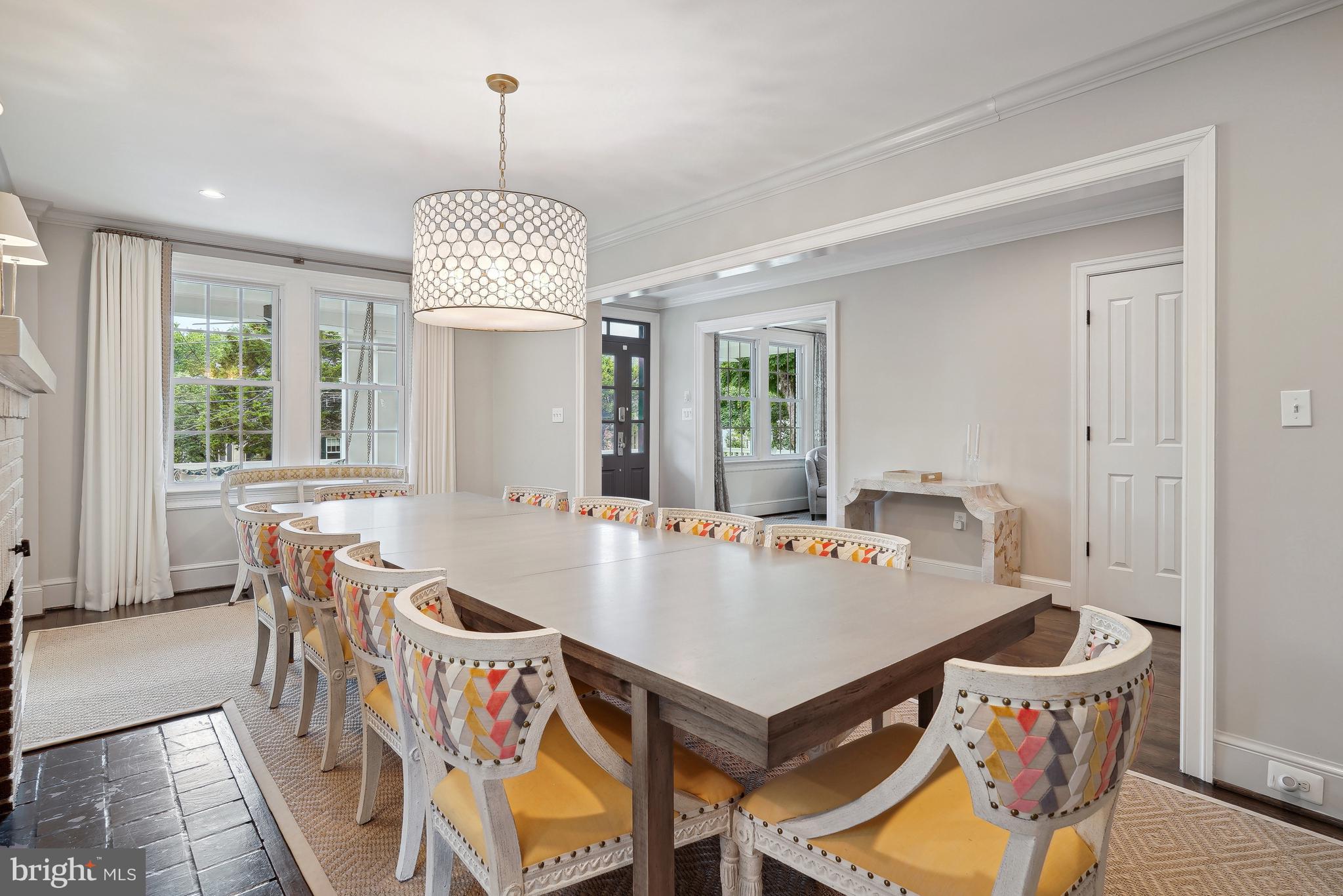 CHEVY CHASE GARDENS - Residential