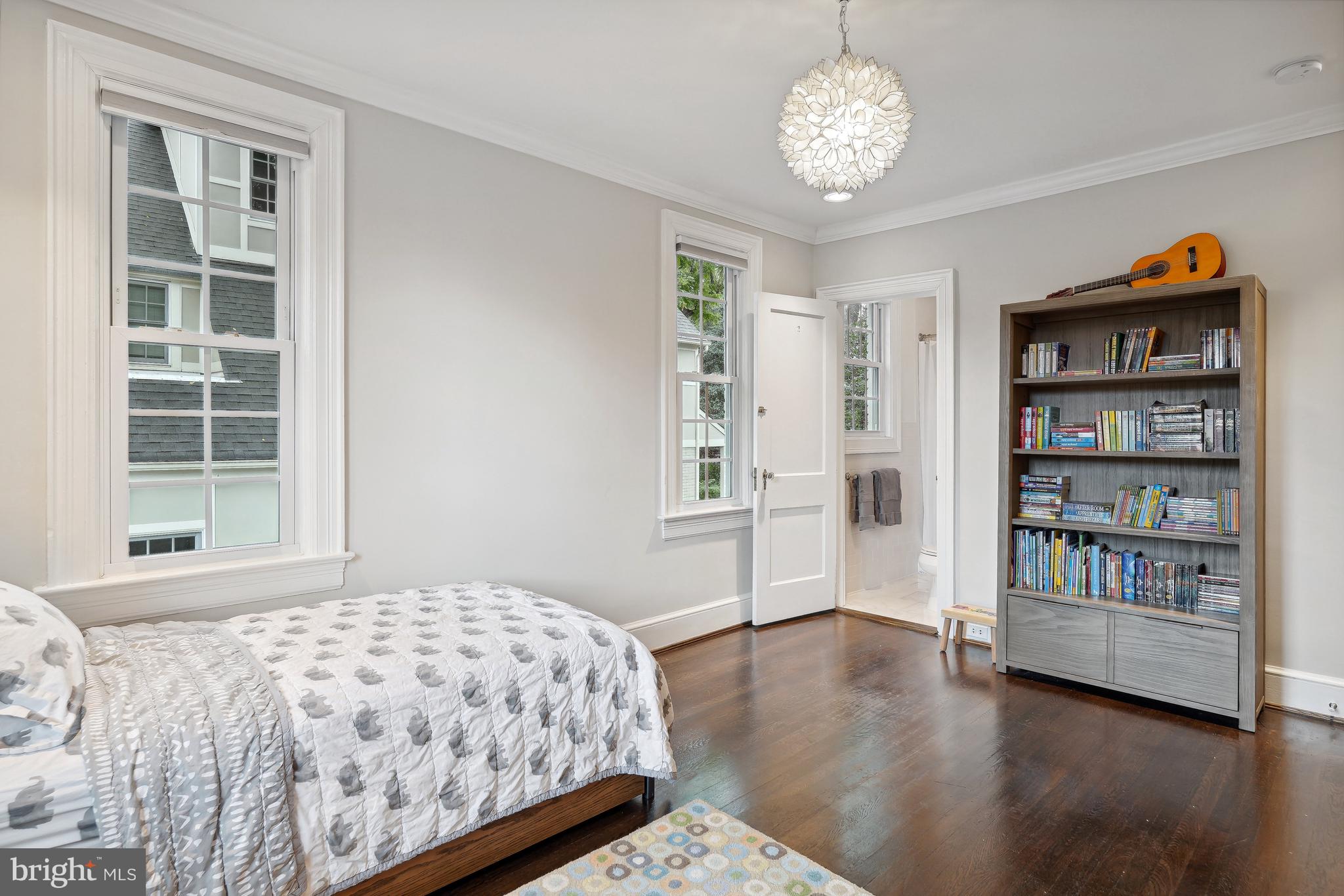 CHEVY CHASE GARDENS - Residential