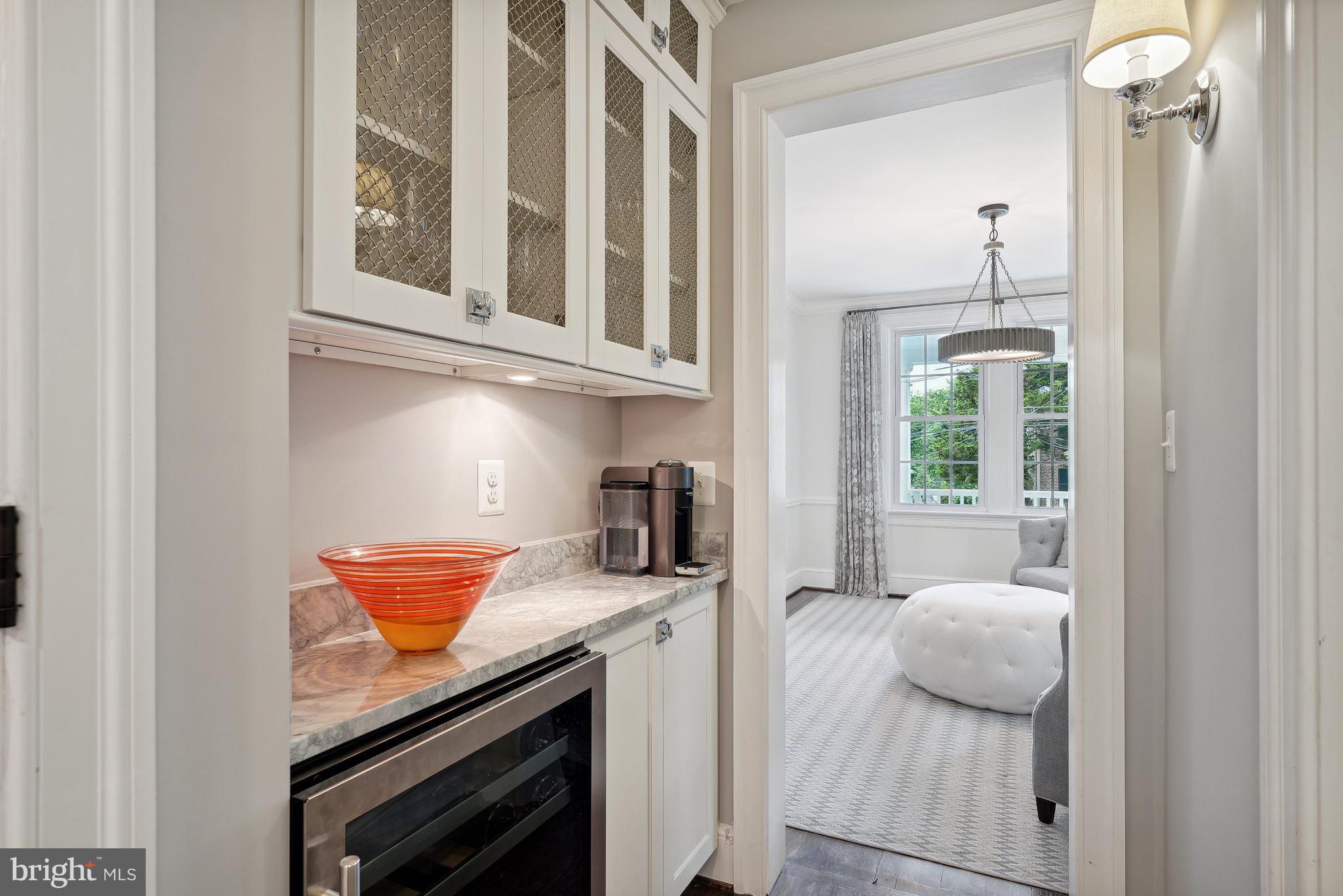 CHEVY CHASE GARDENS - Residential