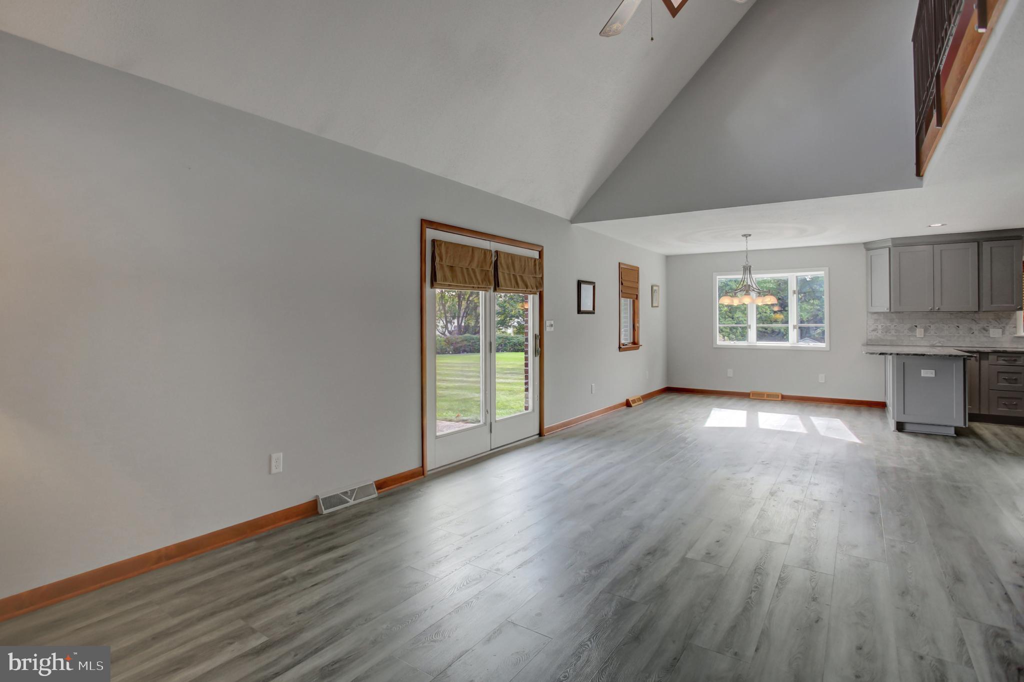 FOREST RIDGE - Residential