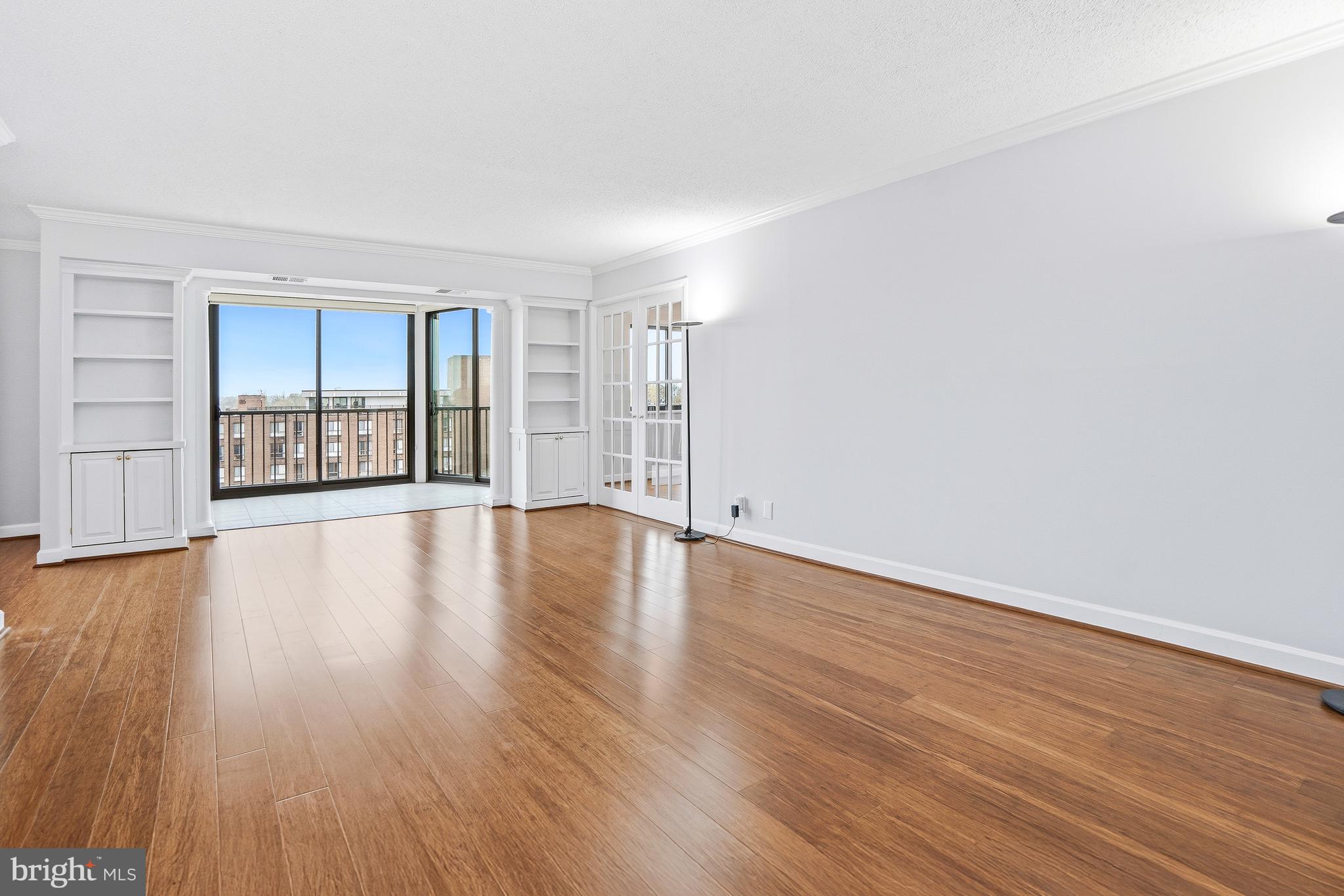 5904 MOUNT EAGLE DRIVE 718