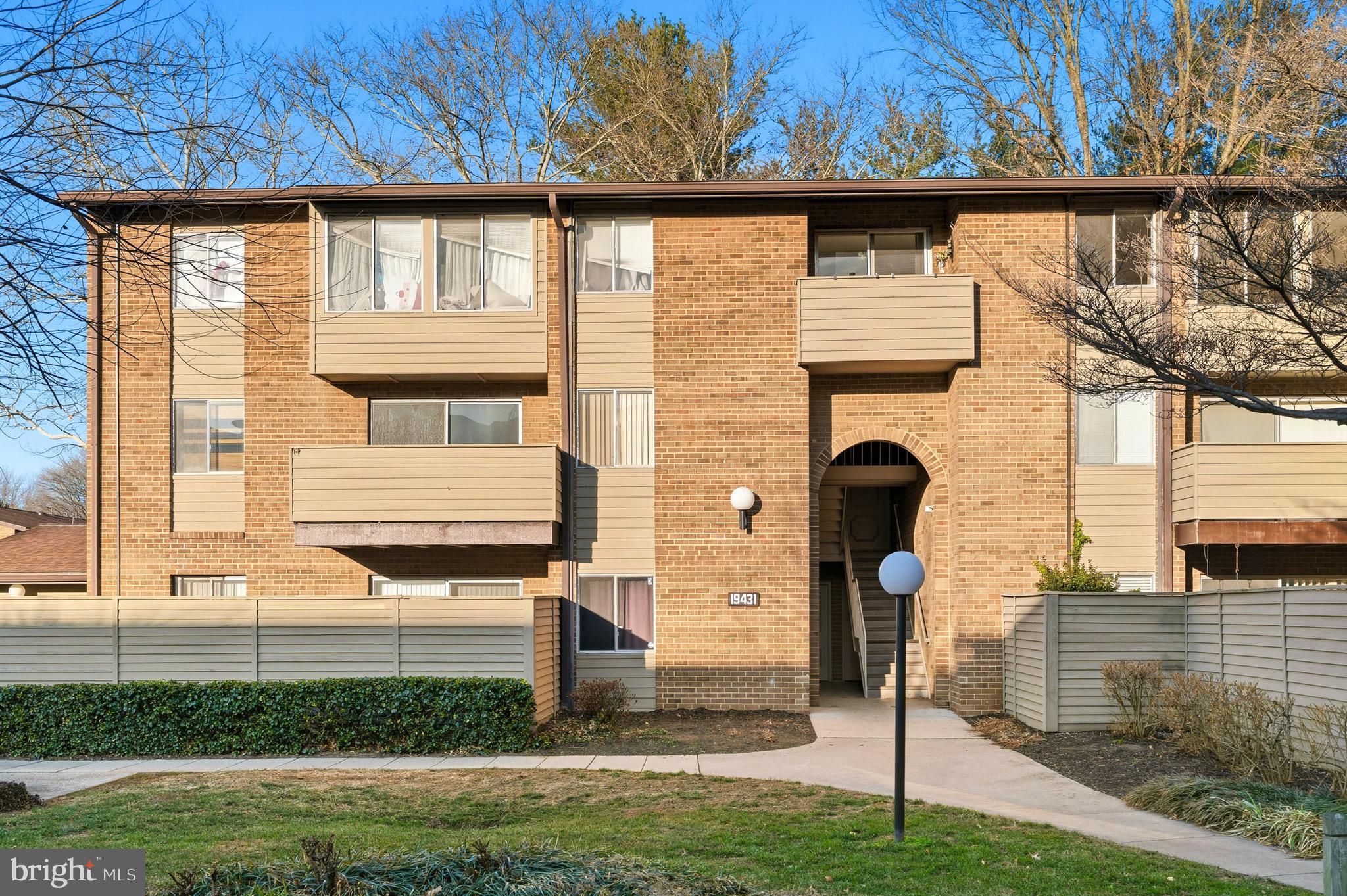 THOMAS CHOICE GARDENS - Residential Lease