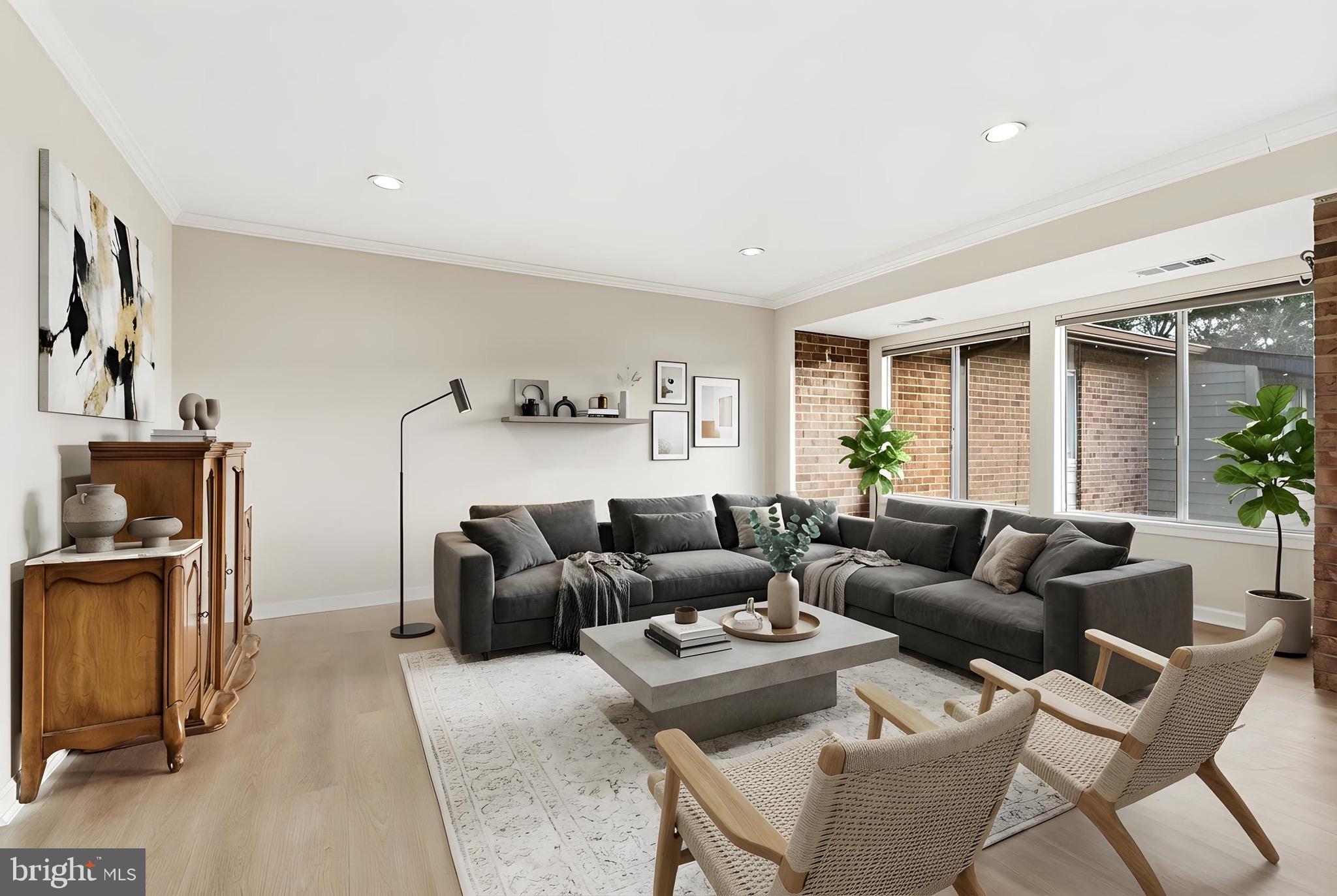 THOMAS CHOICE GARDENS - Residential Lease