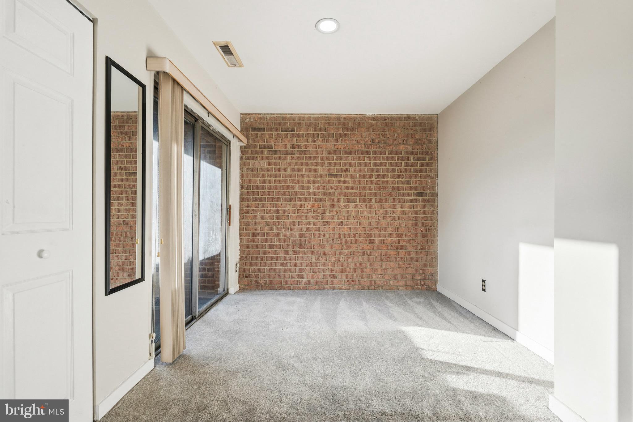 THOMAS CHOICE GARDENS - Residential Lease