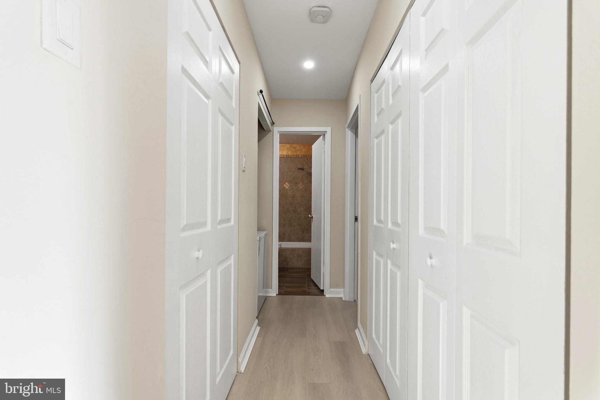 THOMAS CHOICE GARDENS - Residential Lease