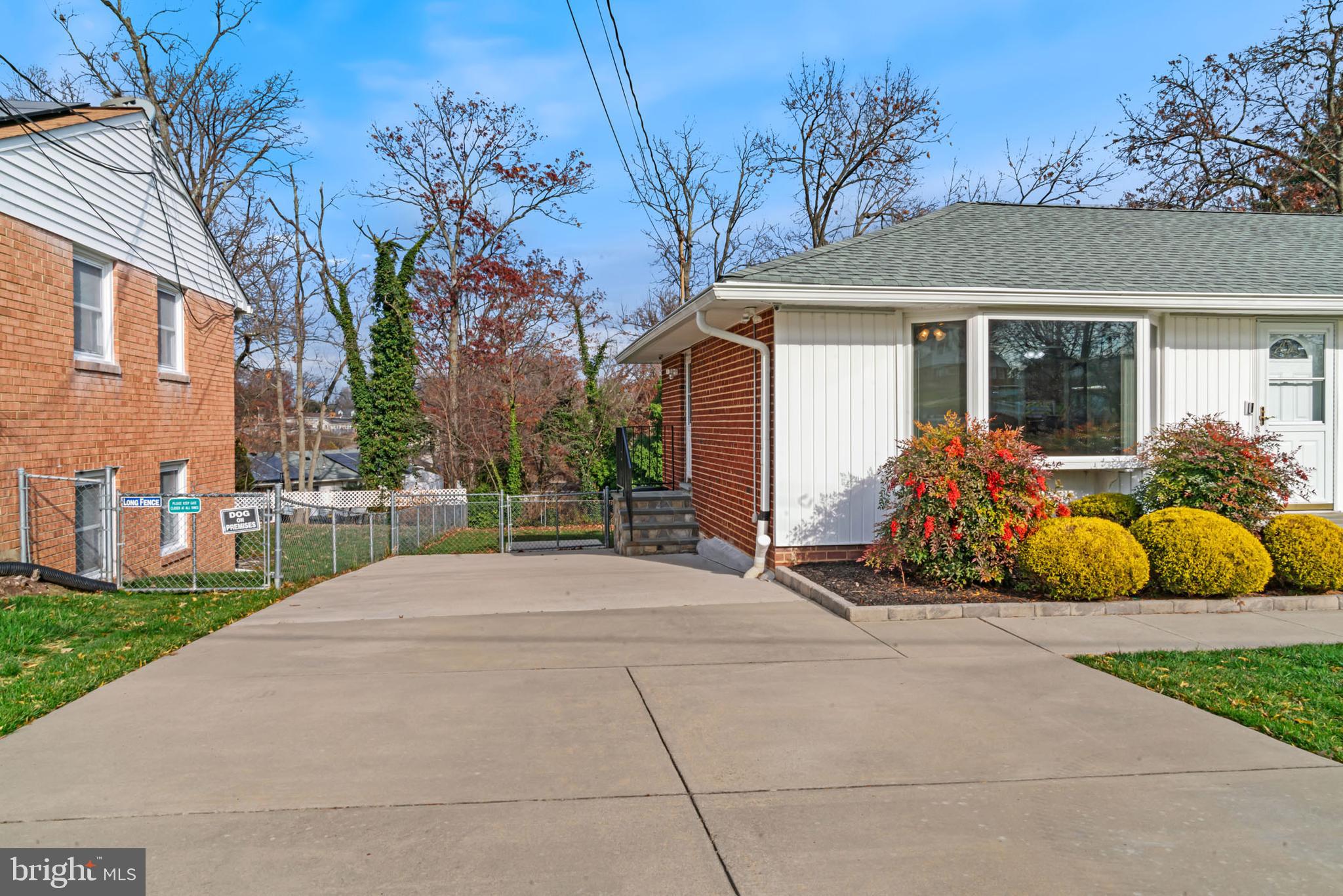 CALVERTON - Residential Lease