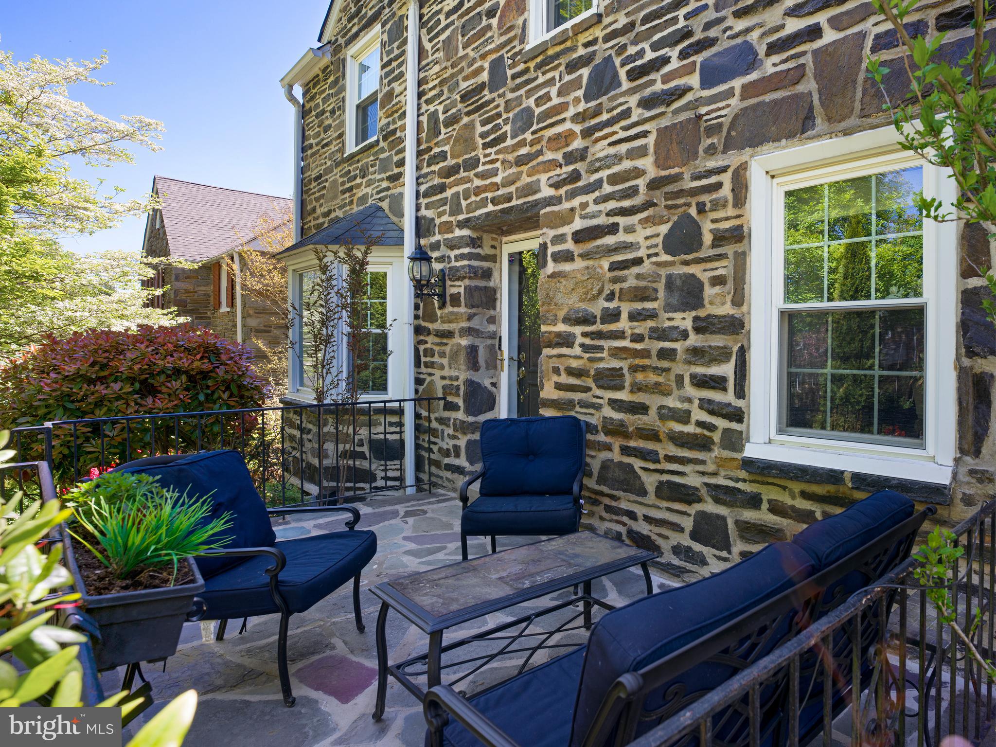 COLLEGE PARK - Residential