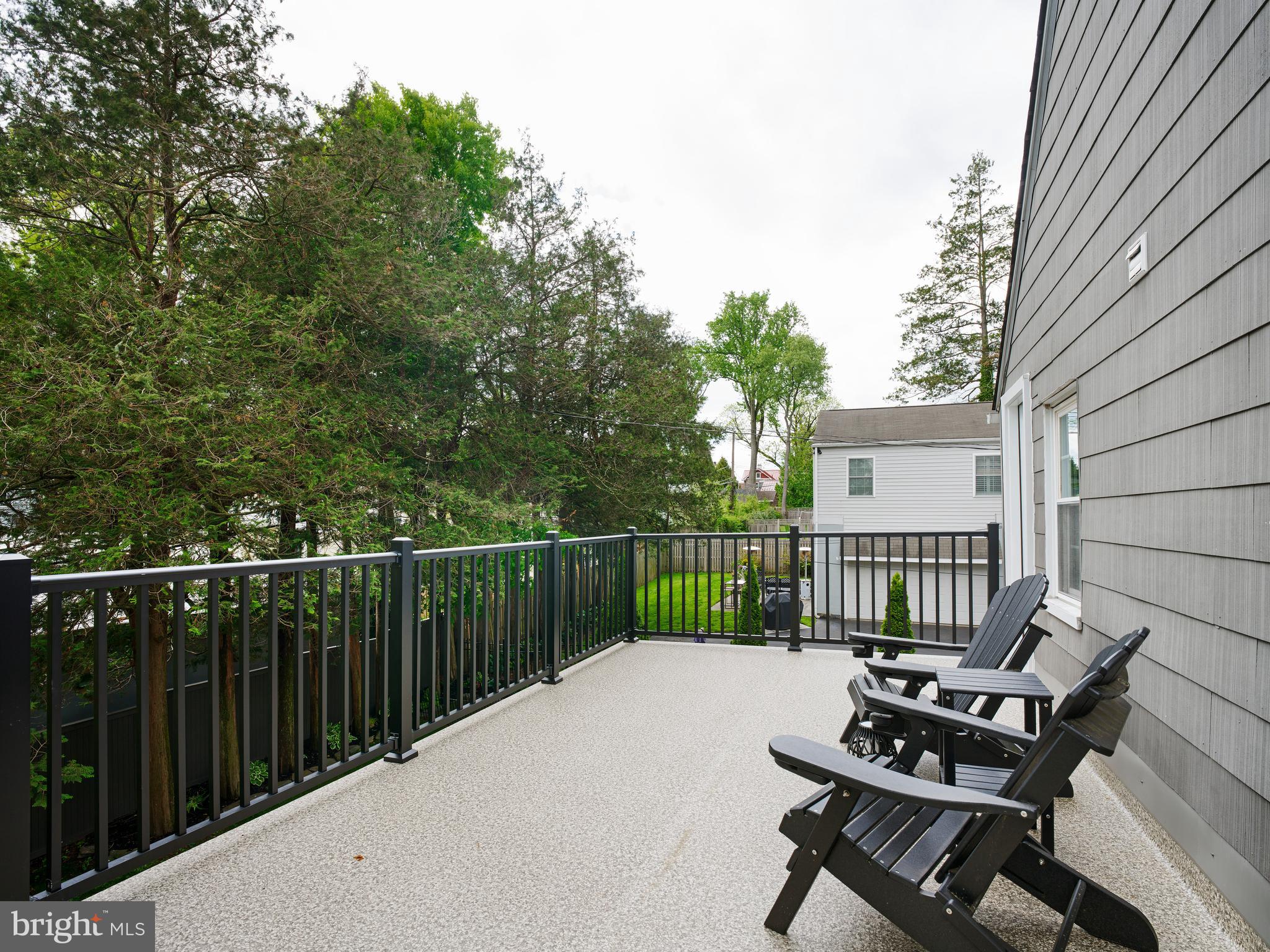 COLLEGE PARK - Residential