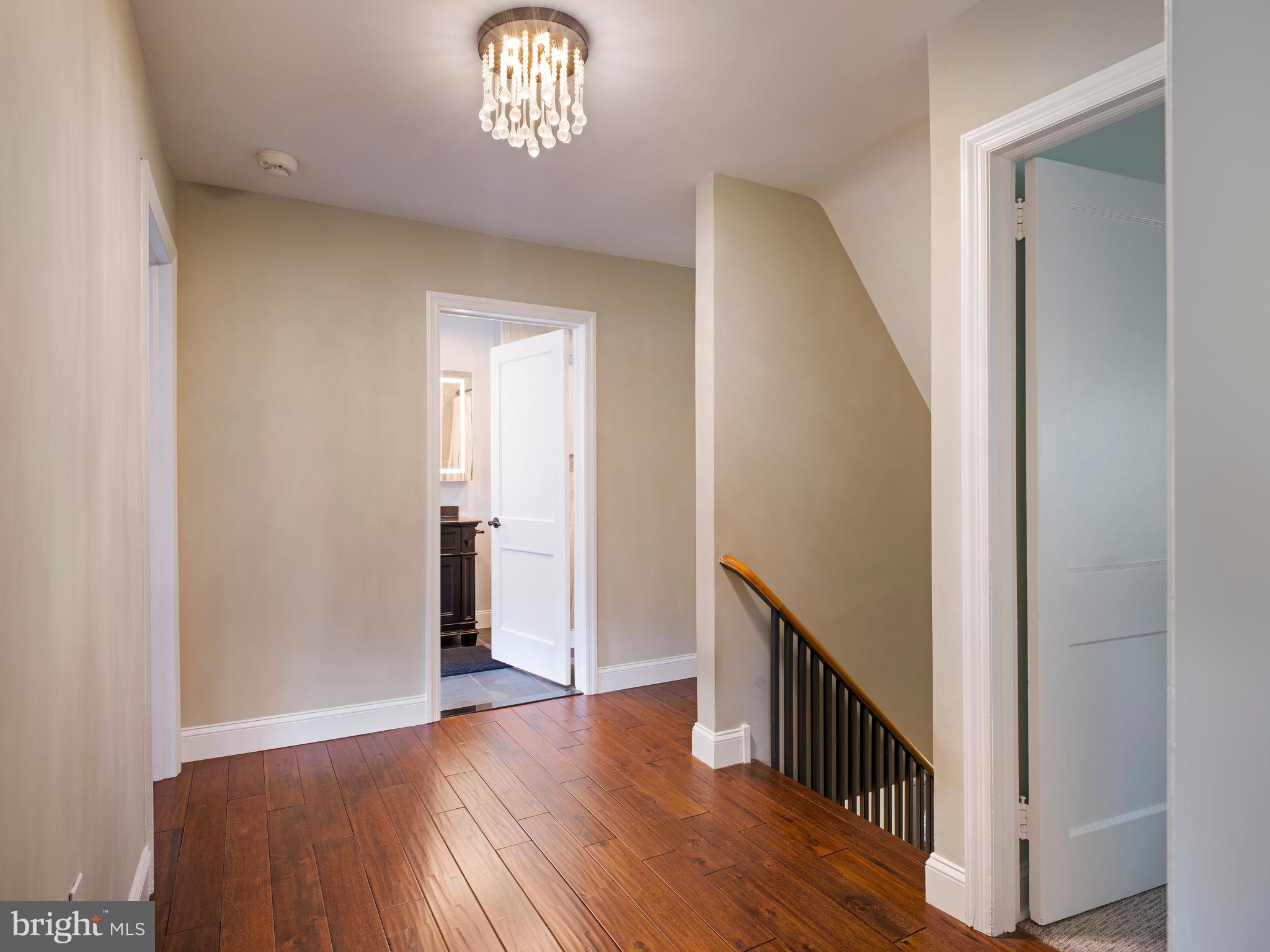 COLLEGE PARK - Residential