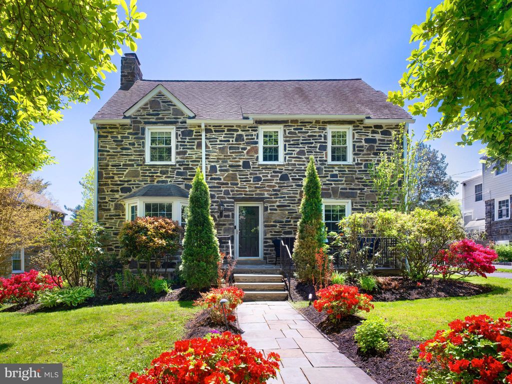 Photo of 28 W Amherst Road, BALA CYNWYD, PA 19004 (MLS # PAMC2177590)