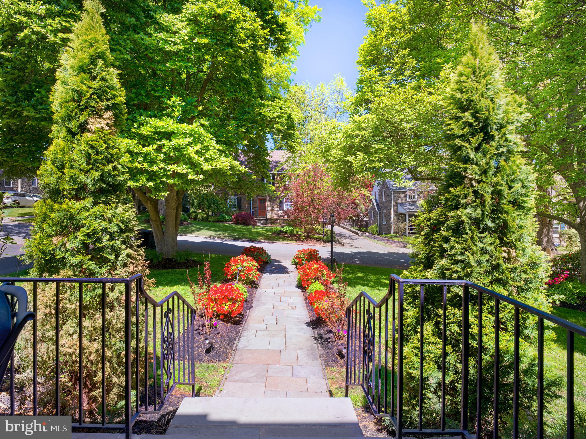28 W AMHERST ROAD