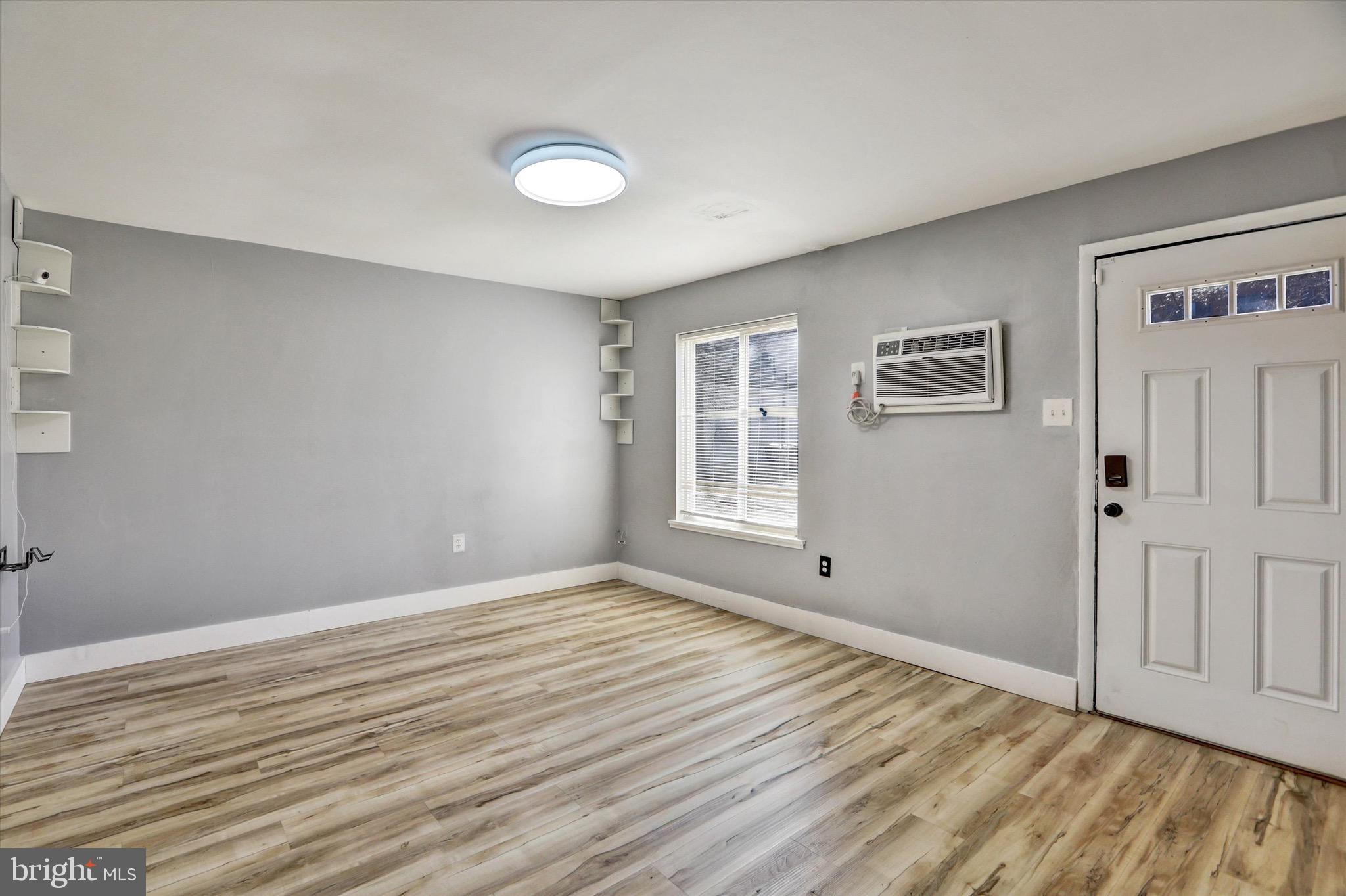 ANNAPOLIS - Residential Lease