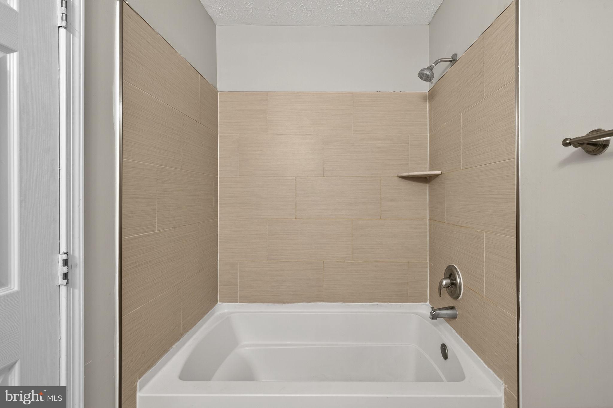 HERITAGE HILLS - Residential