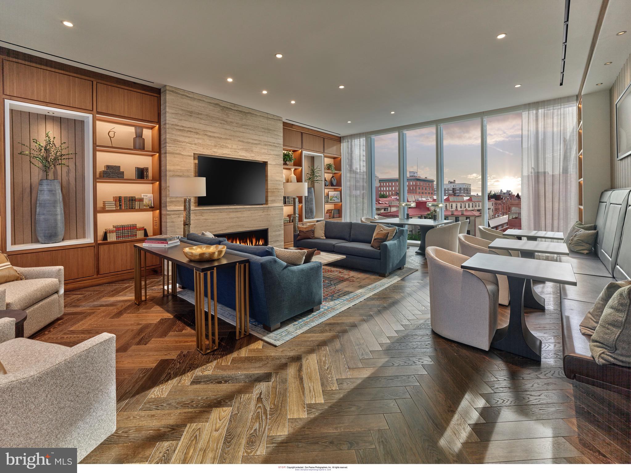AVENUE OF THE ARTS - Residential