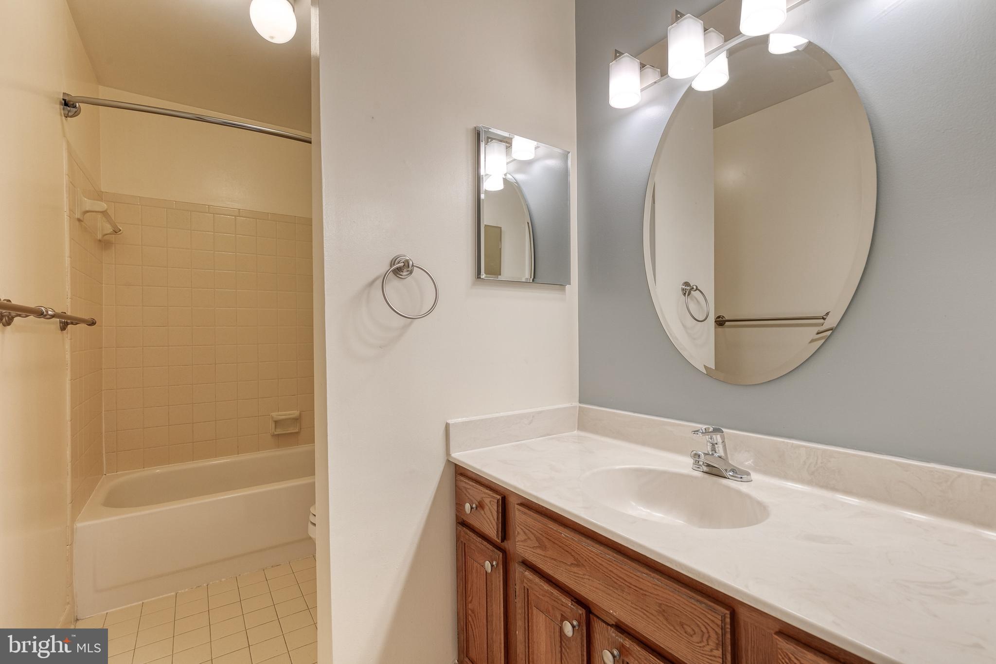 OTTERBEIN - Residential Lease