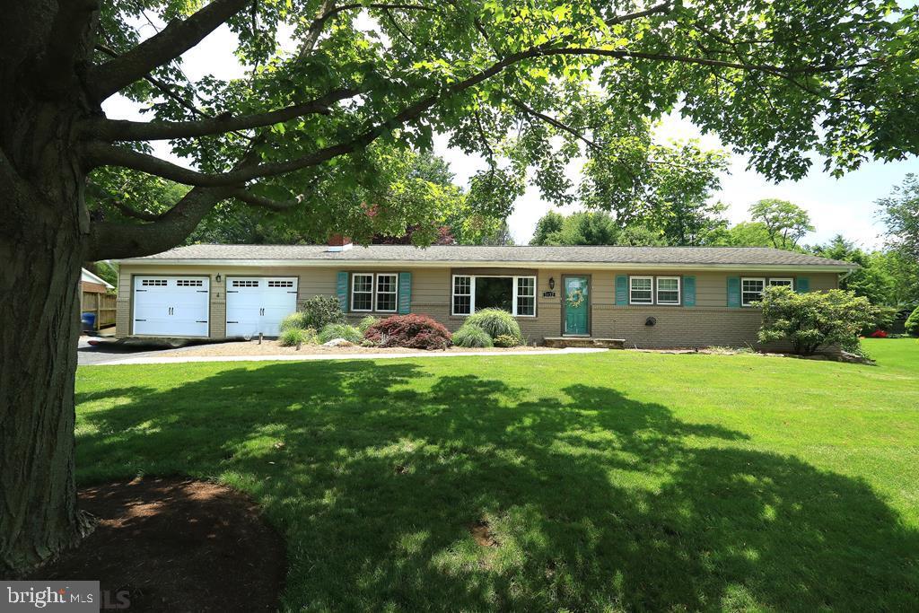 This spacious 4 bedroom ranch in Kaywood has been well maintained and lovingly updated. The home features a newly remodeled Shunk's kitchen with granite countertops, stainless steel appliances and tile floors that open to a fantastic vaulted great room featuring huge windows and lots of natural light! Harwood floors, central air and an updated bathroom are just a few of the things you'll fall in love with in this mid-century charmer. The lower level features 2 huge living spaces great for entertaining, a spacious workshop and did you say you always wanted a cigar room with ventilating fans?....well it's got that too! The private backyard is a true paradise featuring a fenced backyard, new garden beds, extensive landscaping, an expansive patio, built in firepit and a hot tub! Schedule your showing at 1032Kathyrn dot com.