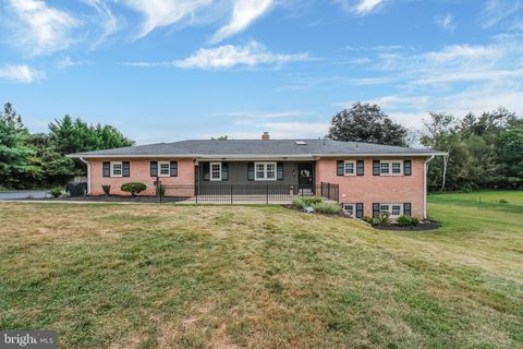 1716 GAYFIELDS DRIVE SILVER SPRING MD 20906