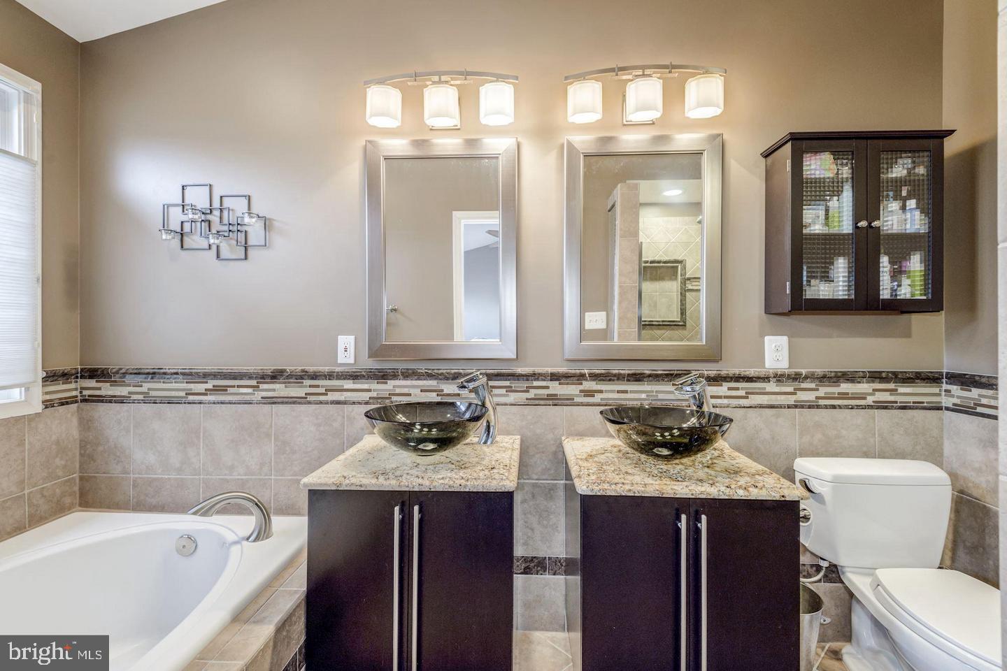 POTOMAC LAKES - Residential Lease