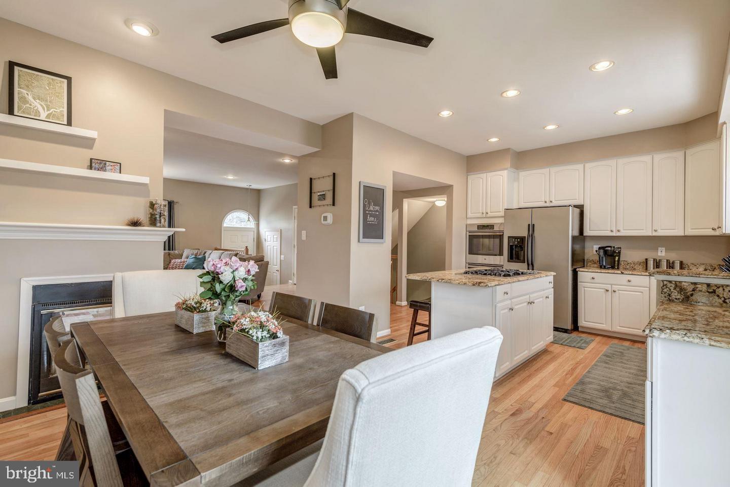 POTOMAC LAKES - Residential Lease