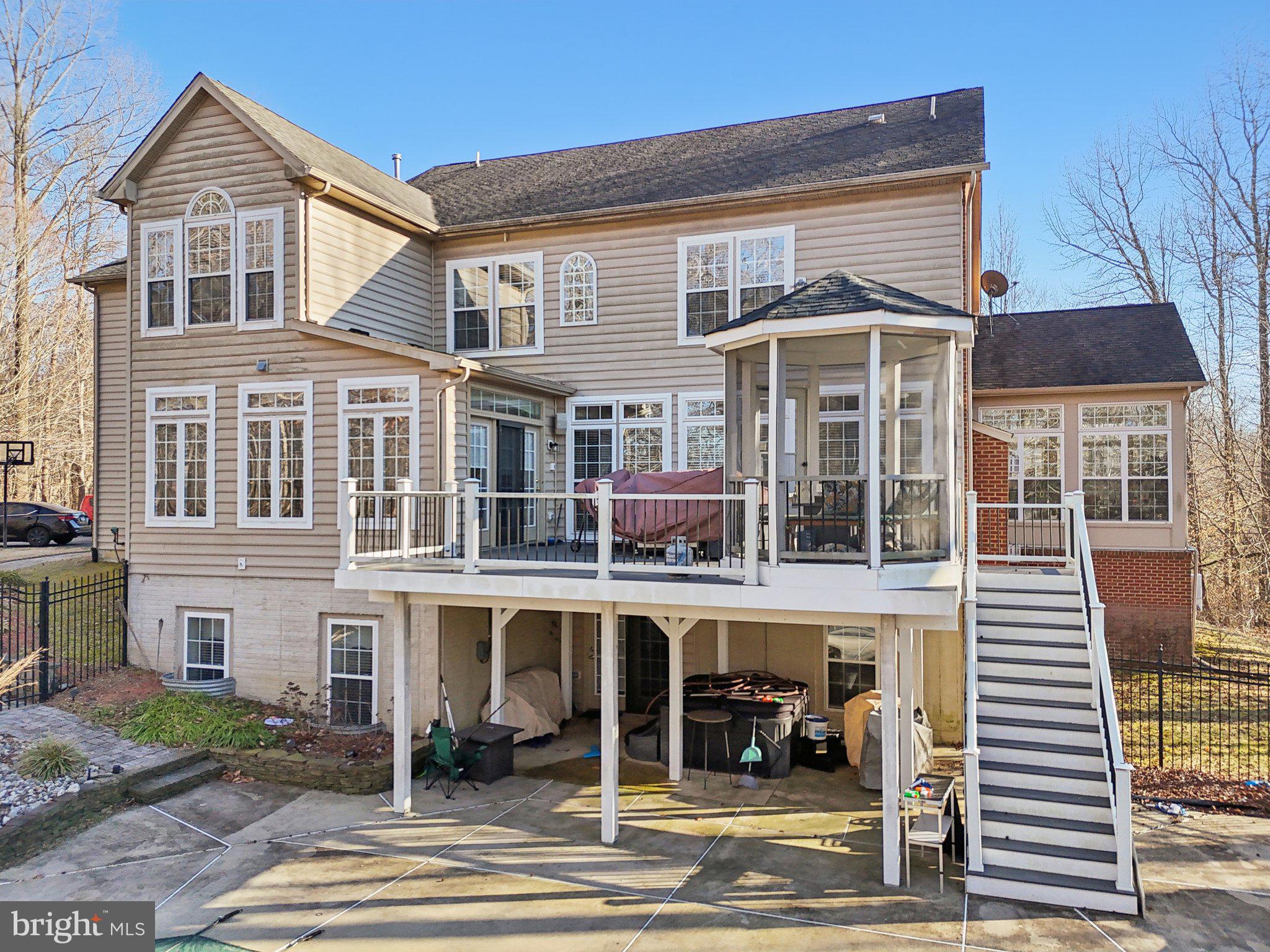 ERIK'S RIDGE - Residential