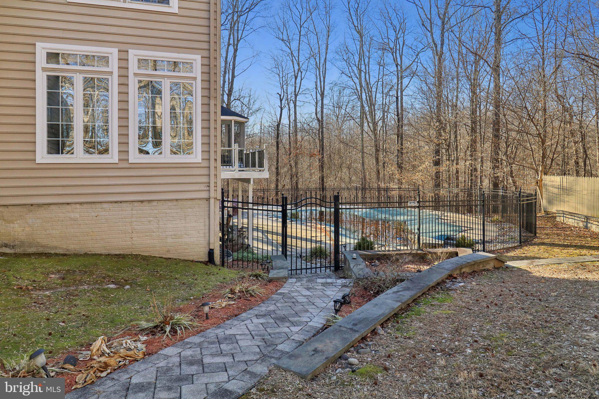 ERIK'S RIDGE - Residential