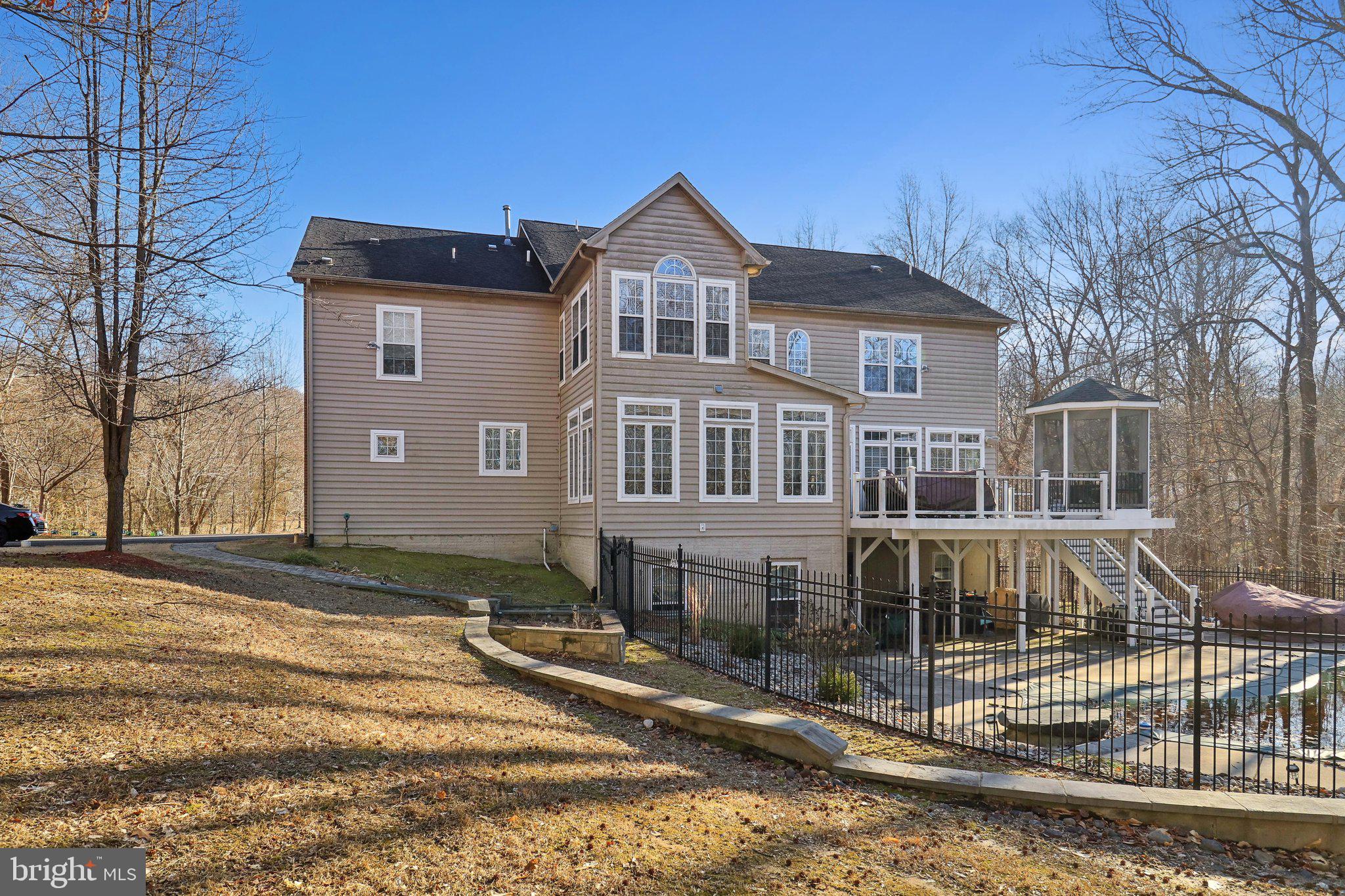 ERIK'S RIDGE - Residential