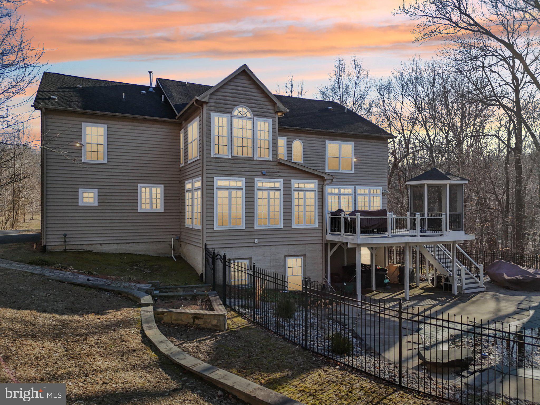 ERIK'S RIDGE - Residential