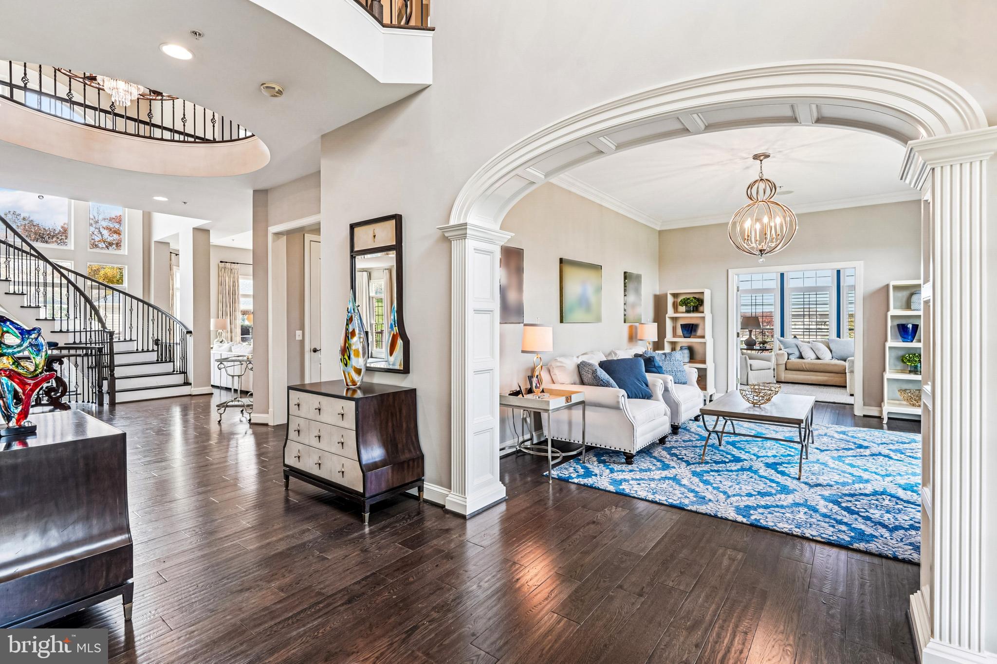 LONG ACRES - Residential