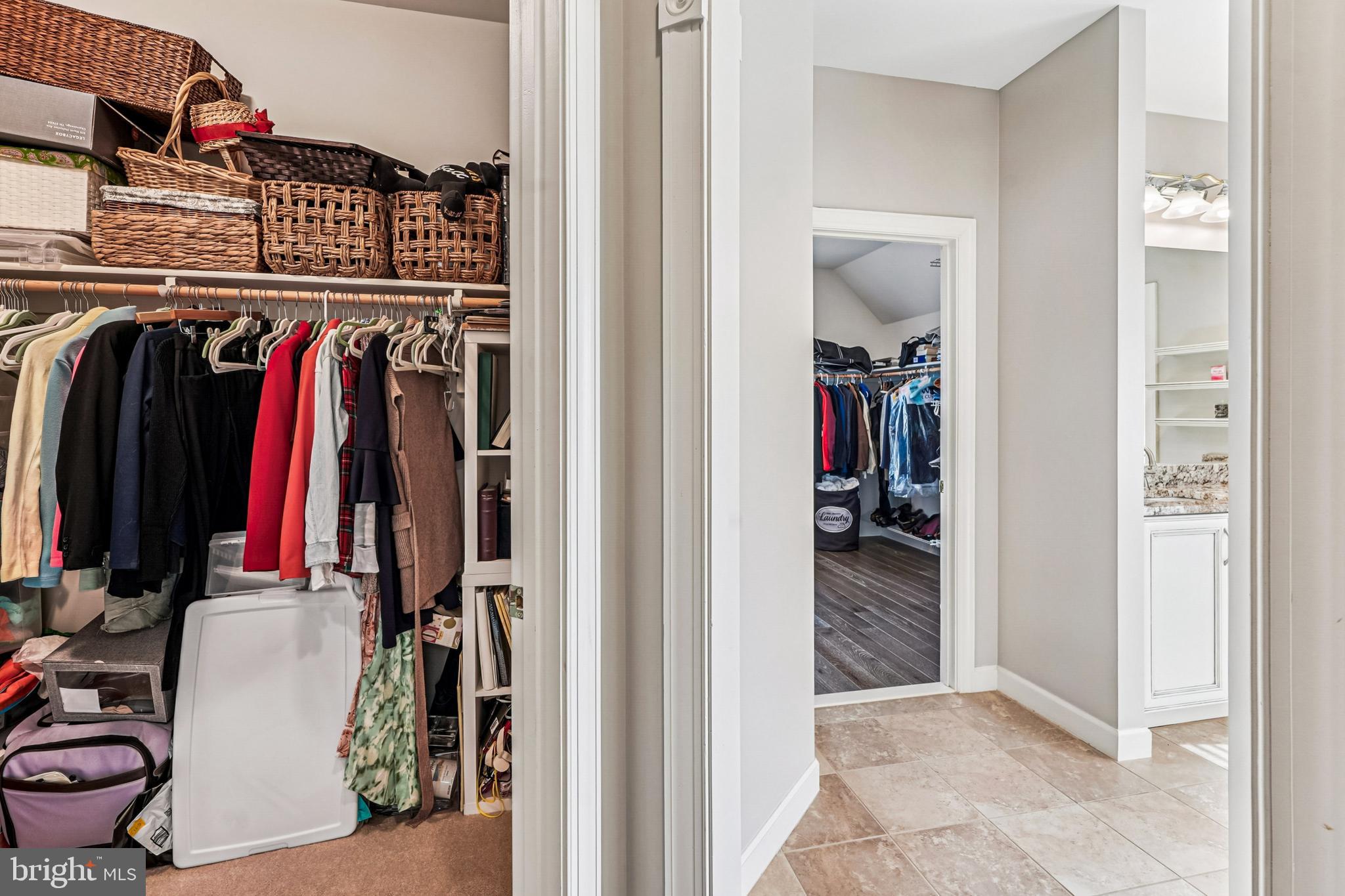 LONG ACRES - Residential