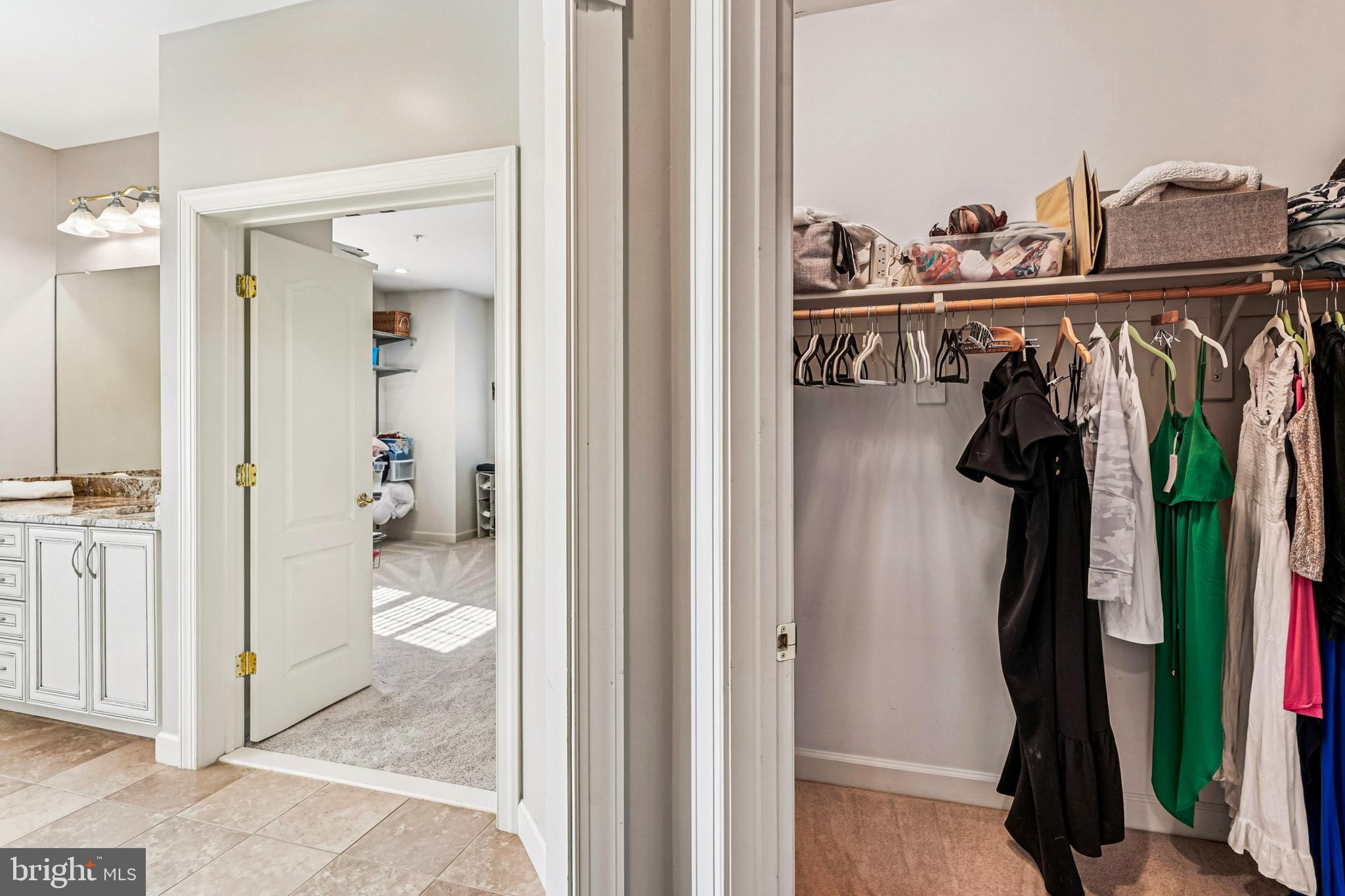 LONG ACRES - Residential