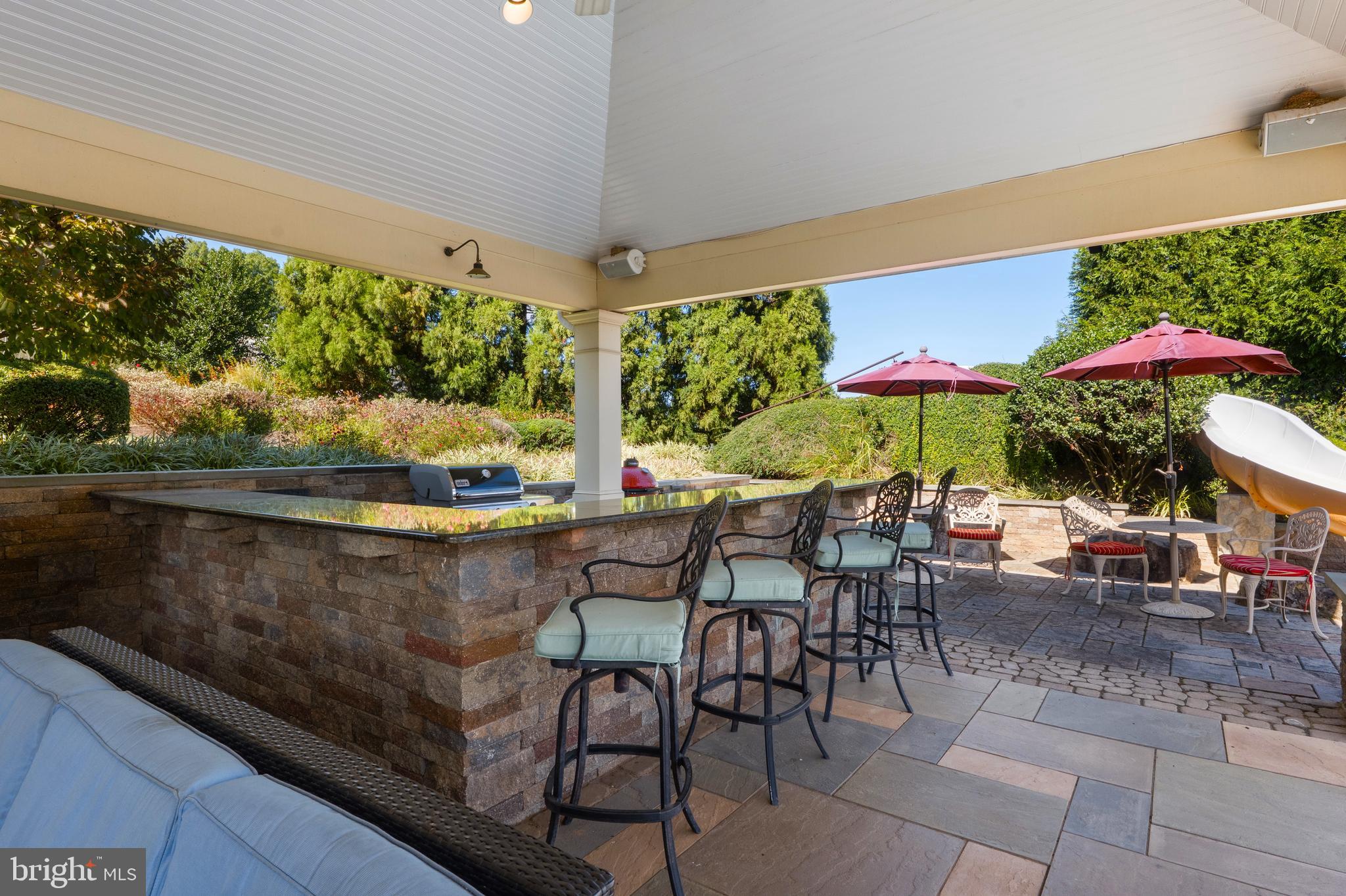 LONG ACRES - Residential