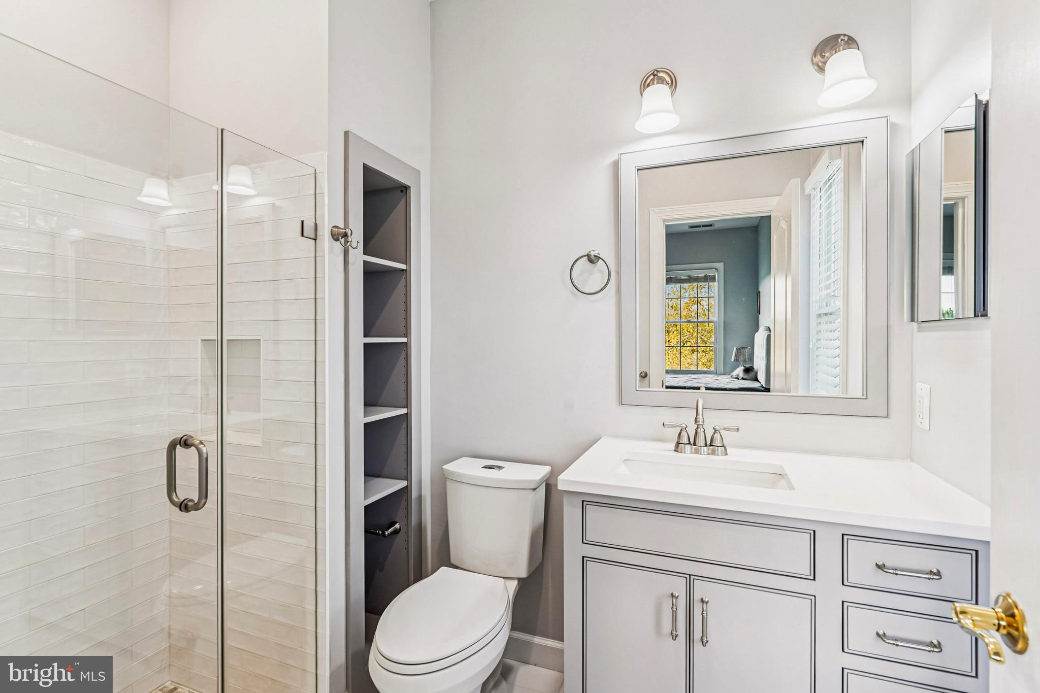 LONG ACRES - Residential