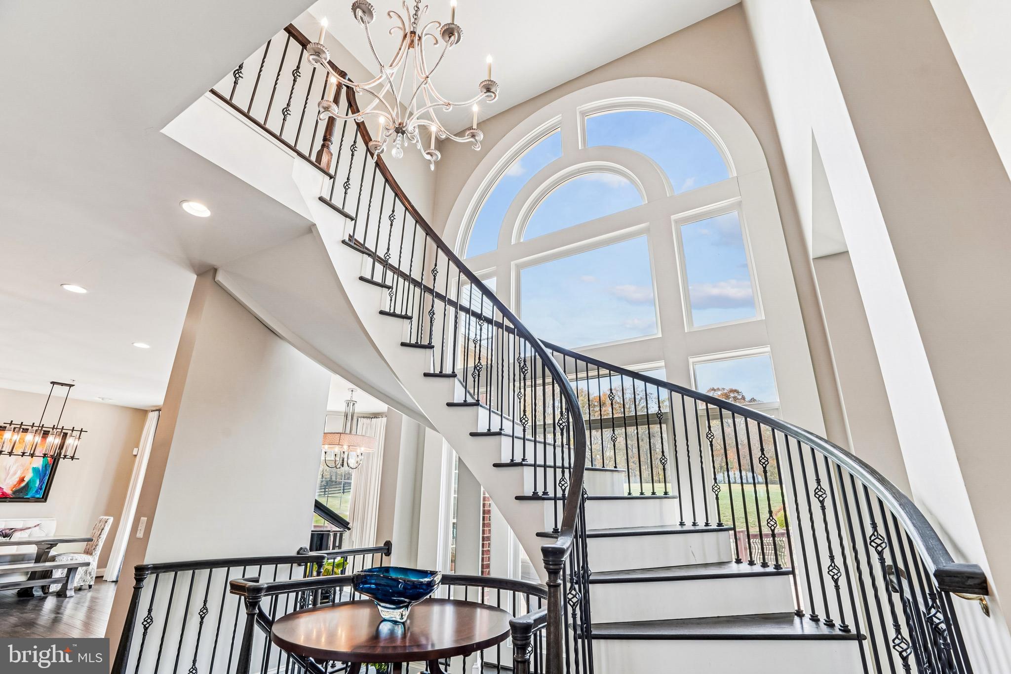 LONG ACRES - Residential